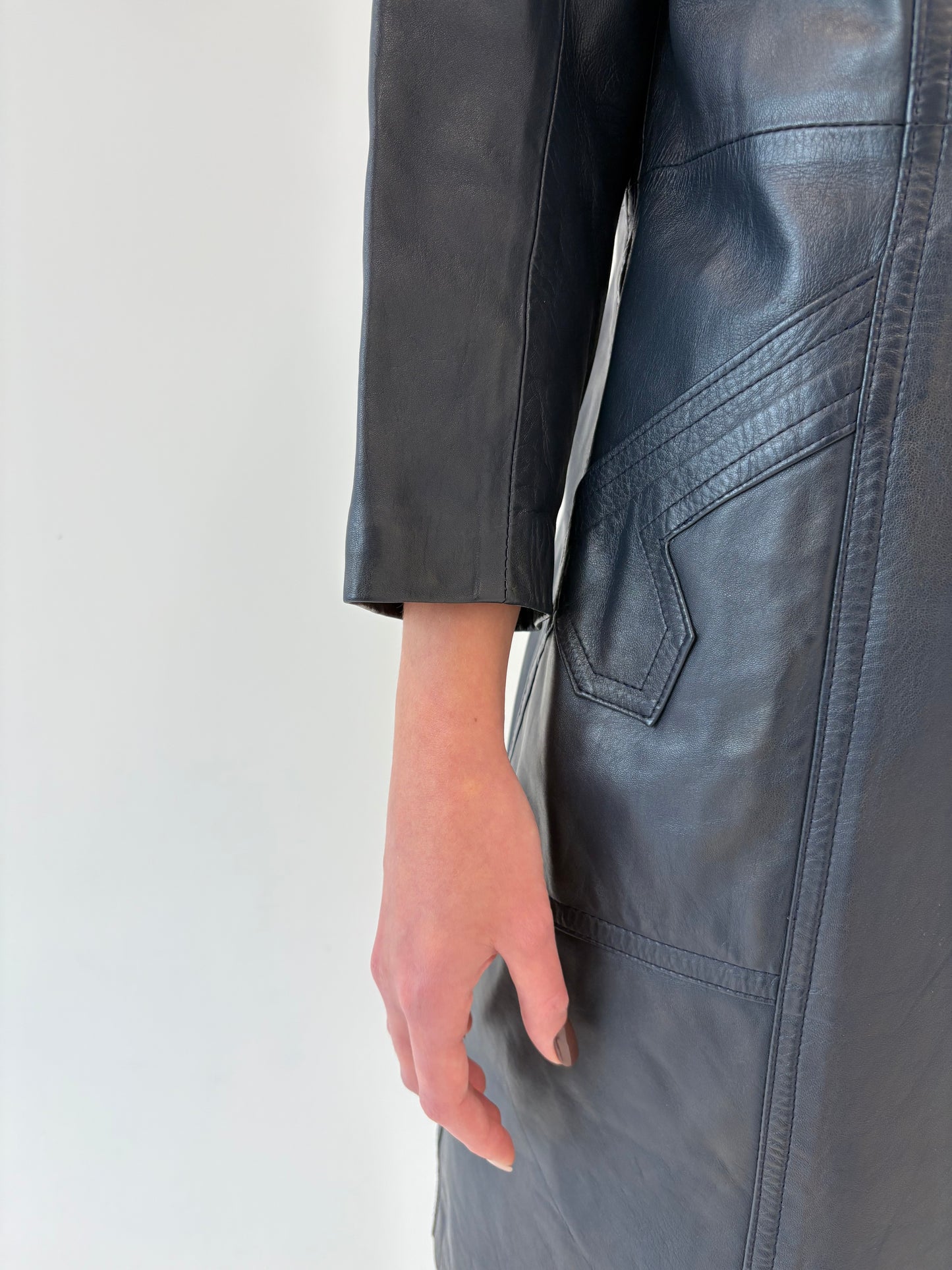 Trench vintage petite din piele naturală extrem de moale Navy blue