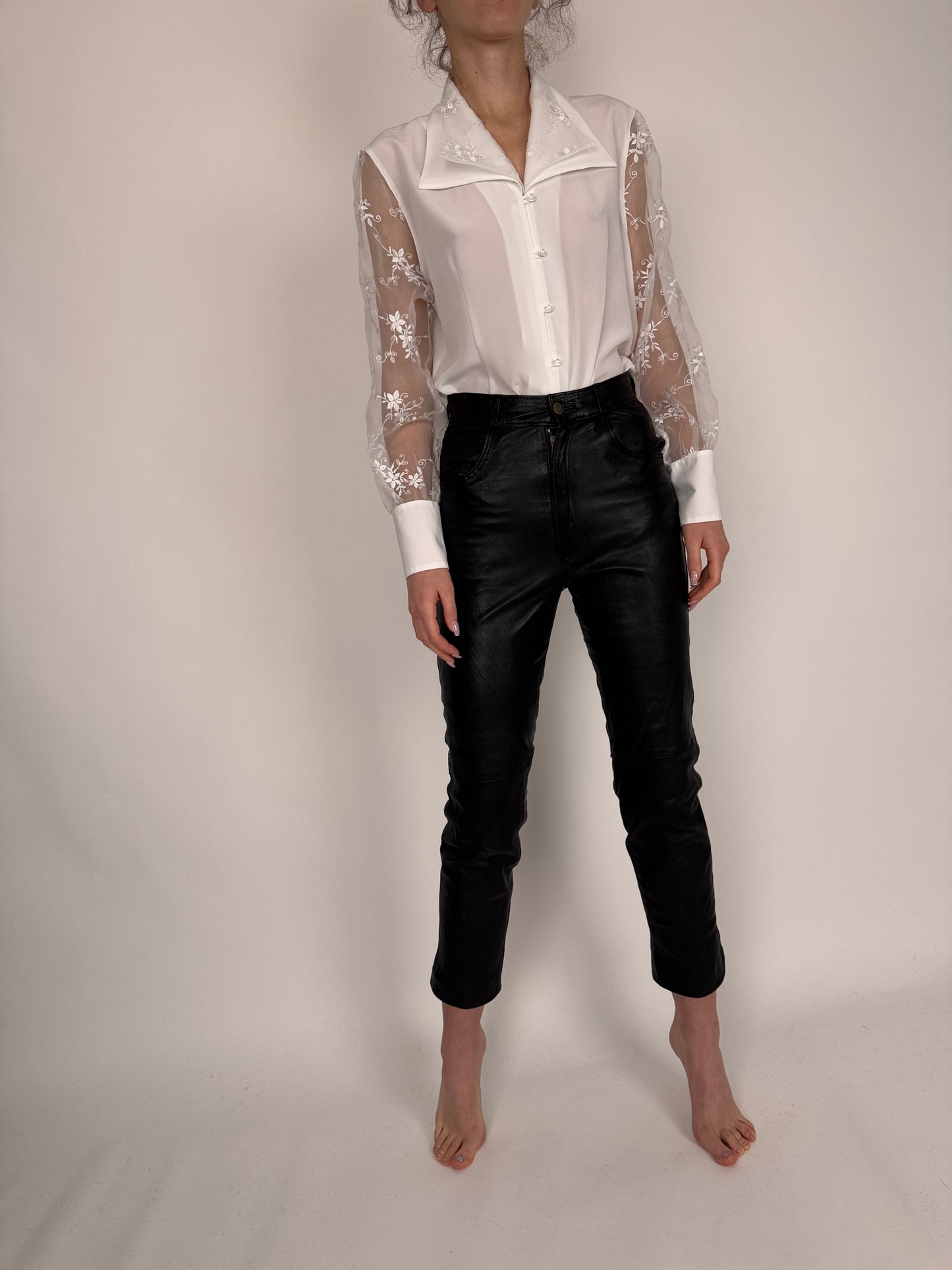 Pantaloni din piele naturală foarte moale cu talie ultra înaltă