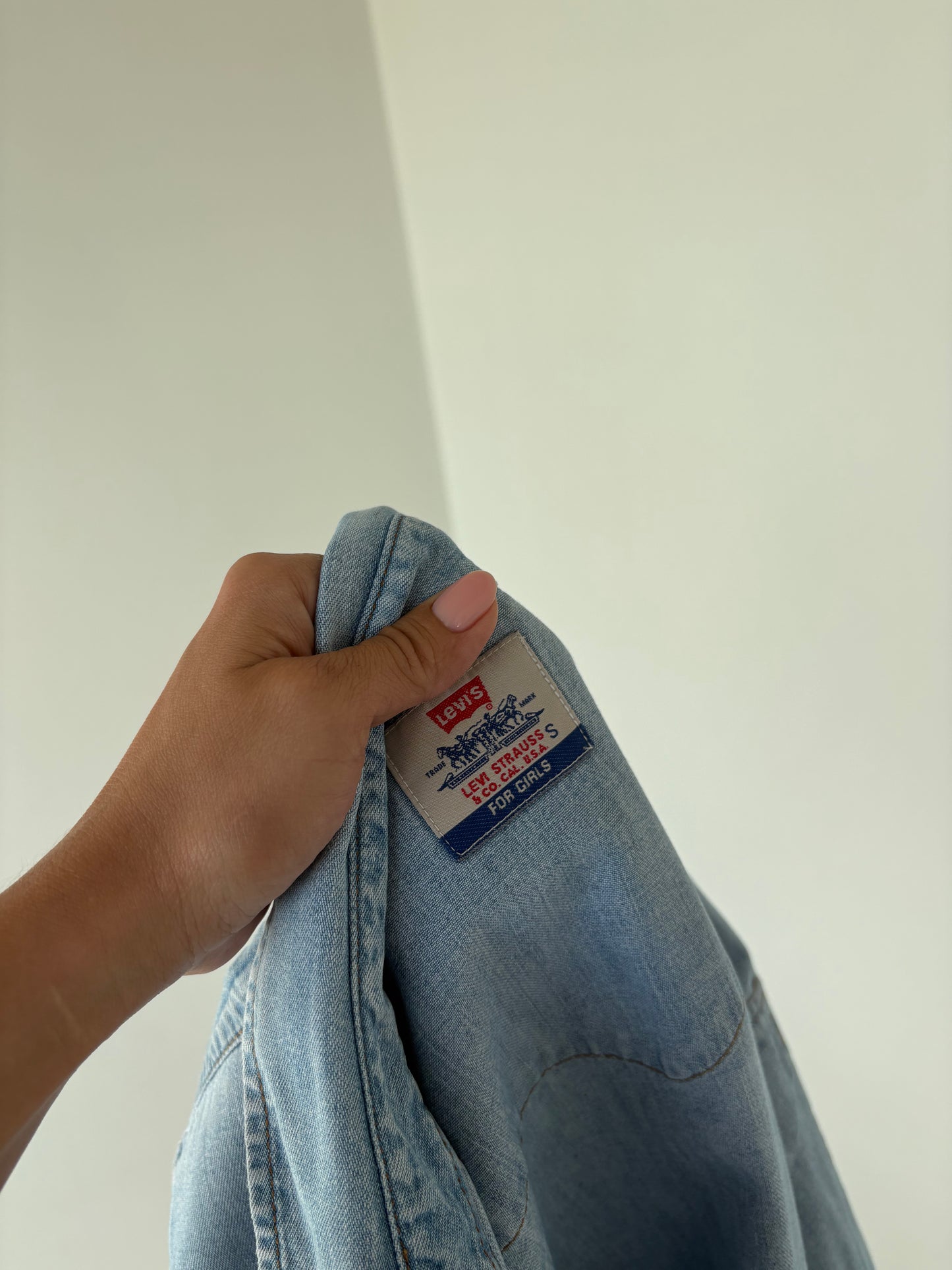 Cămașa vintage Levi’s din jeans moale