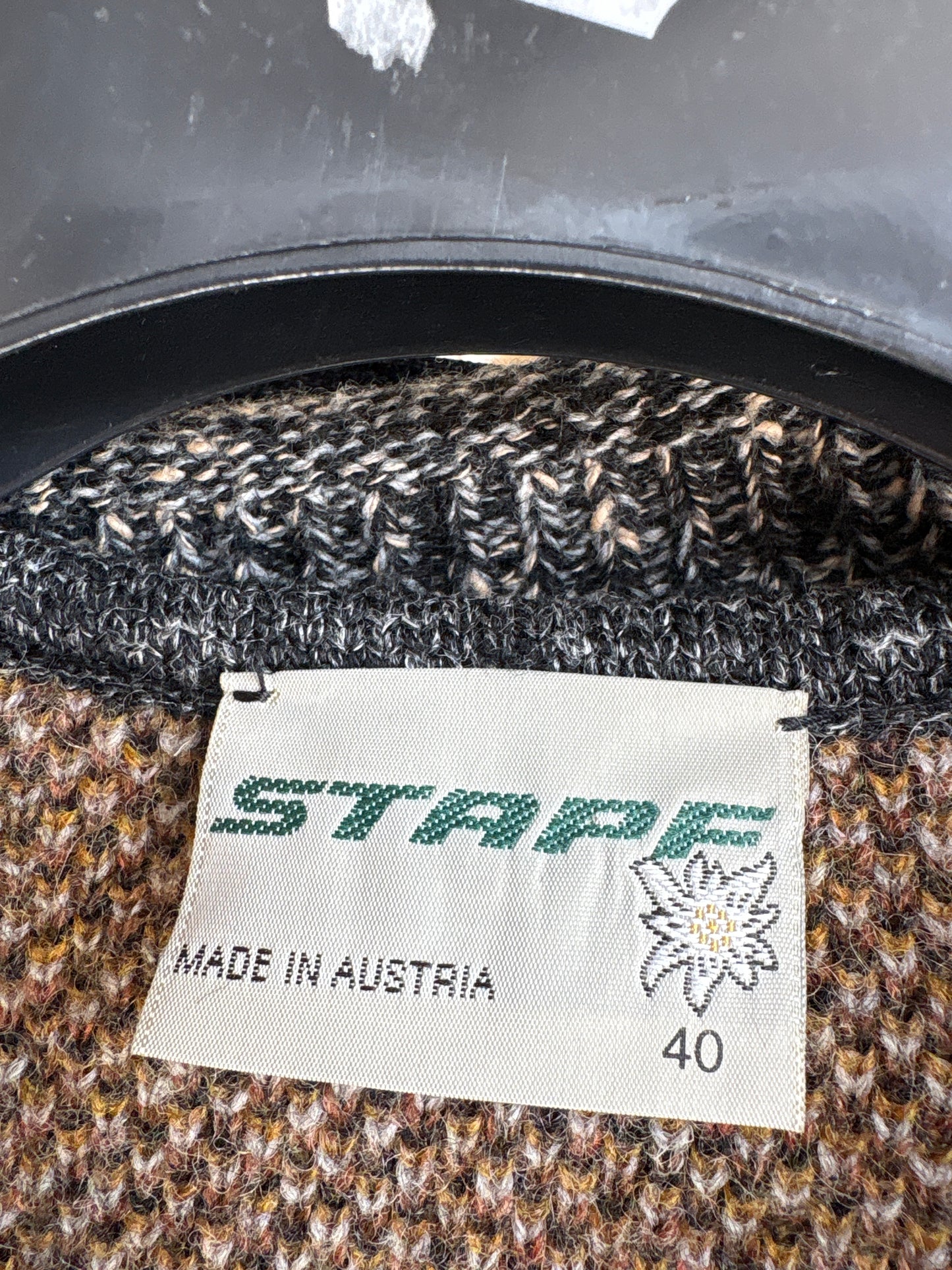 Jacheta vintage din boiled wool gros cu lucrătură superbă