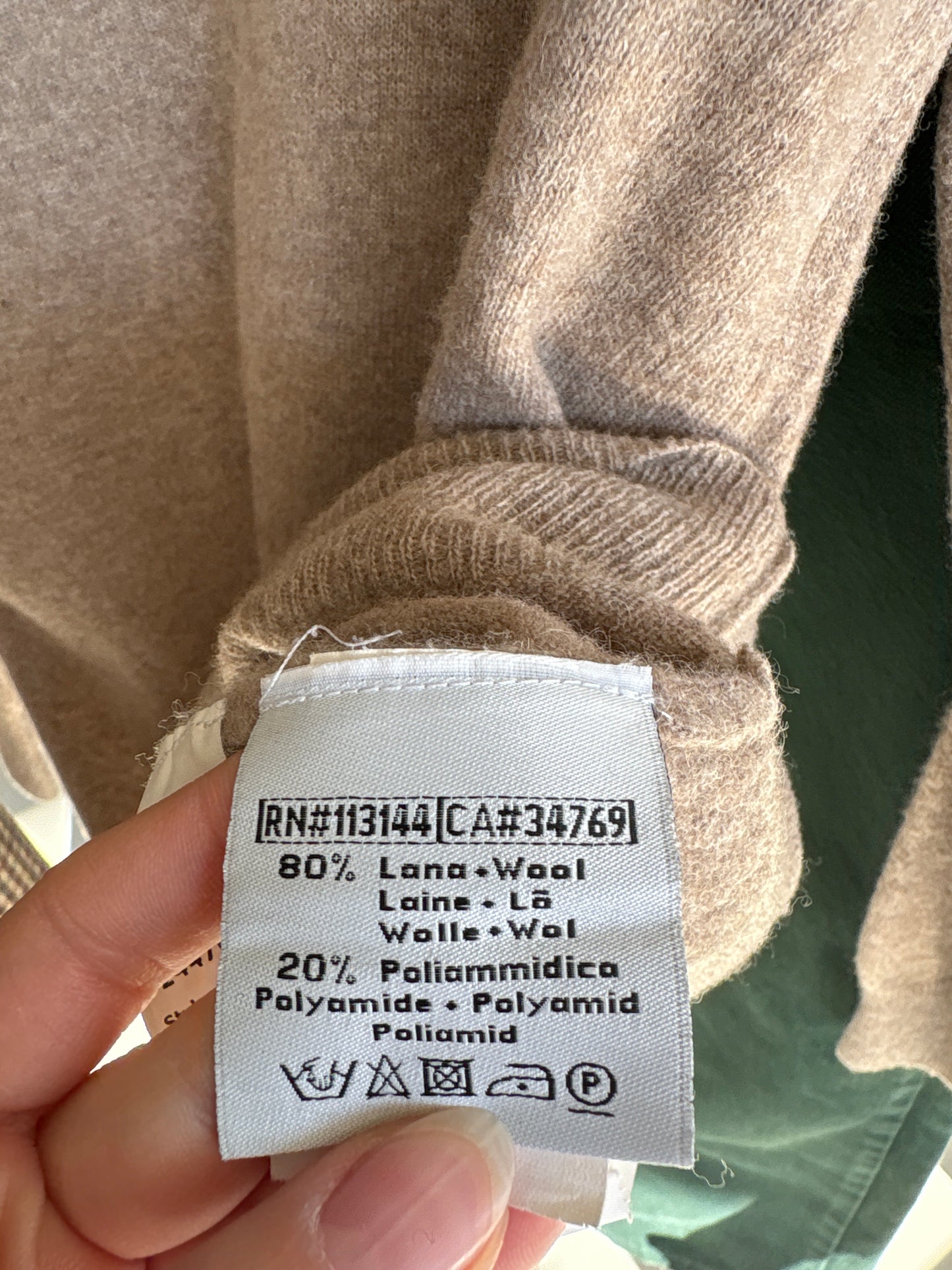 Pulover dark nude 80% lana plină fina de gramaj mare în anchior