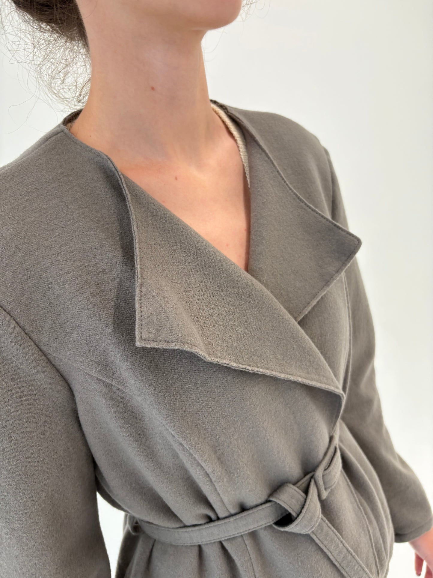 Sacou warm gray luxury Marc Cain din lana extrafina și cașmir