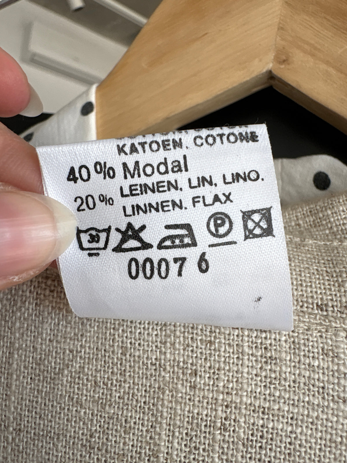 Costum din pânză excepțională ultra confort de in și modal în croi clasic sand nude