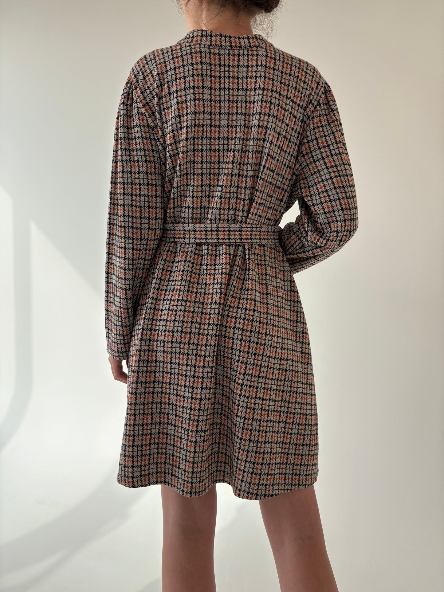 Rochie vintage în carouri cu talie marcată reglabilă