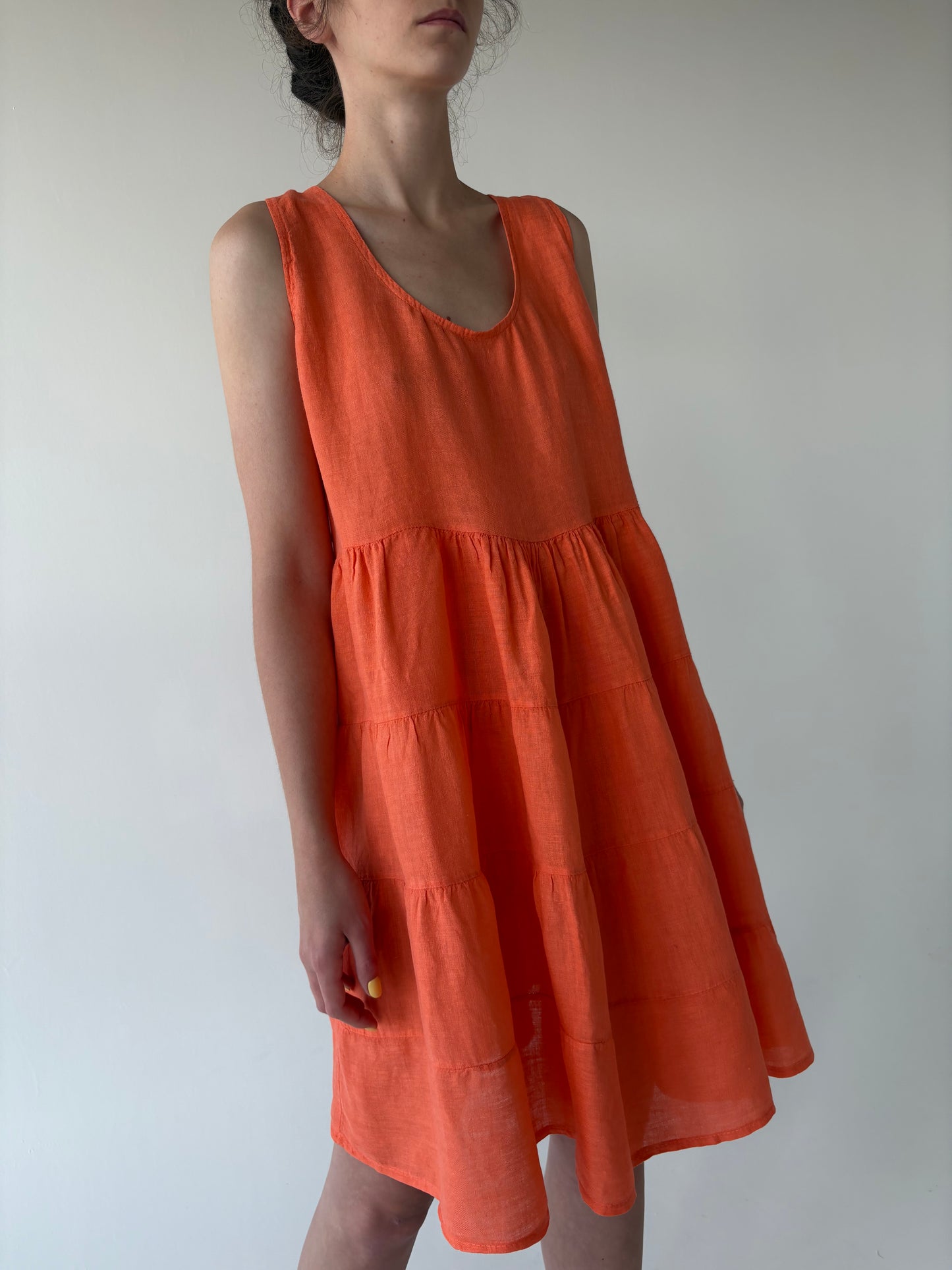 Rochie coral orange italiană din in cu spate decupat reglabil