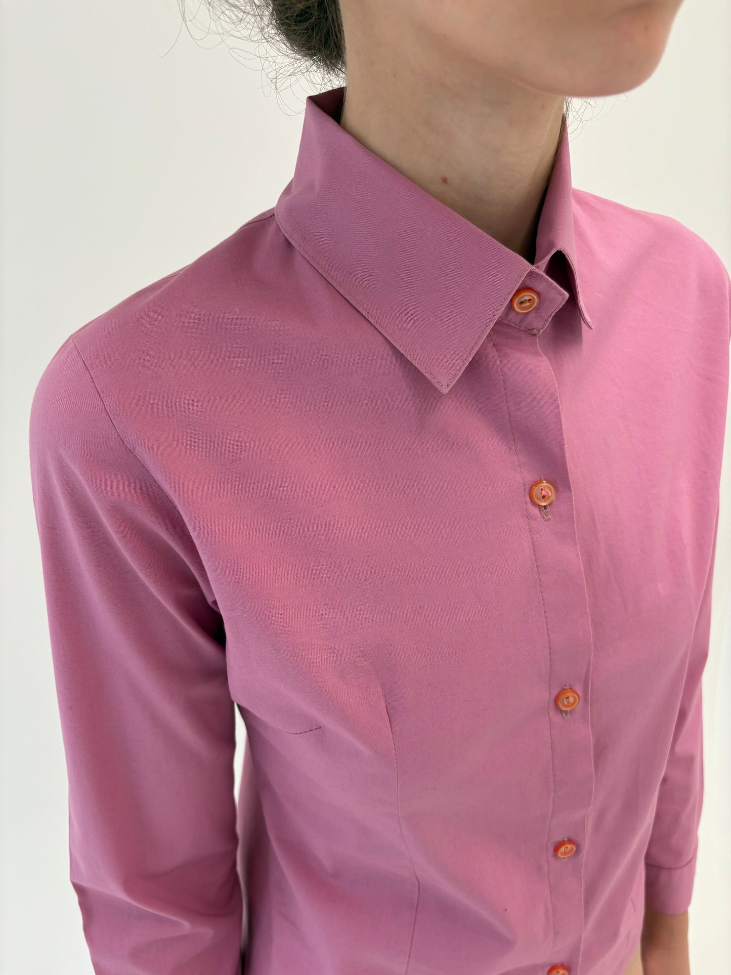 Cămașa dusty pink din poplin plin de bumbac în croi ușor cambrat