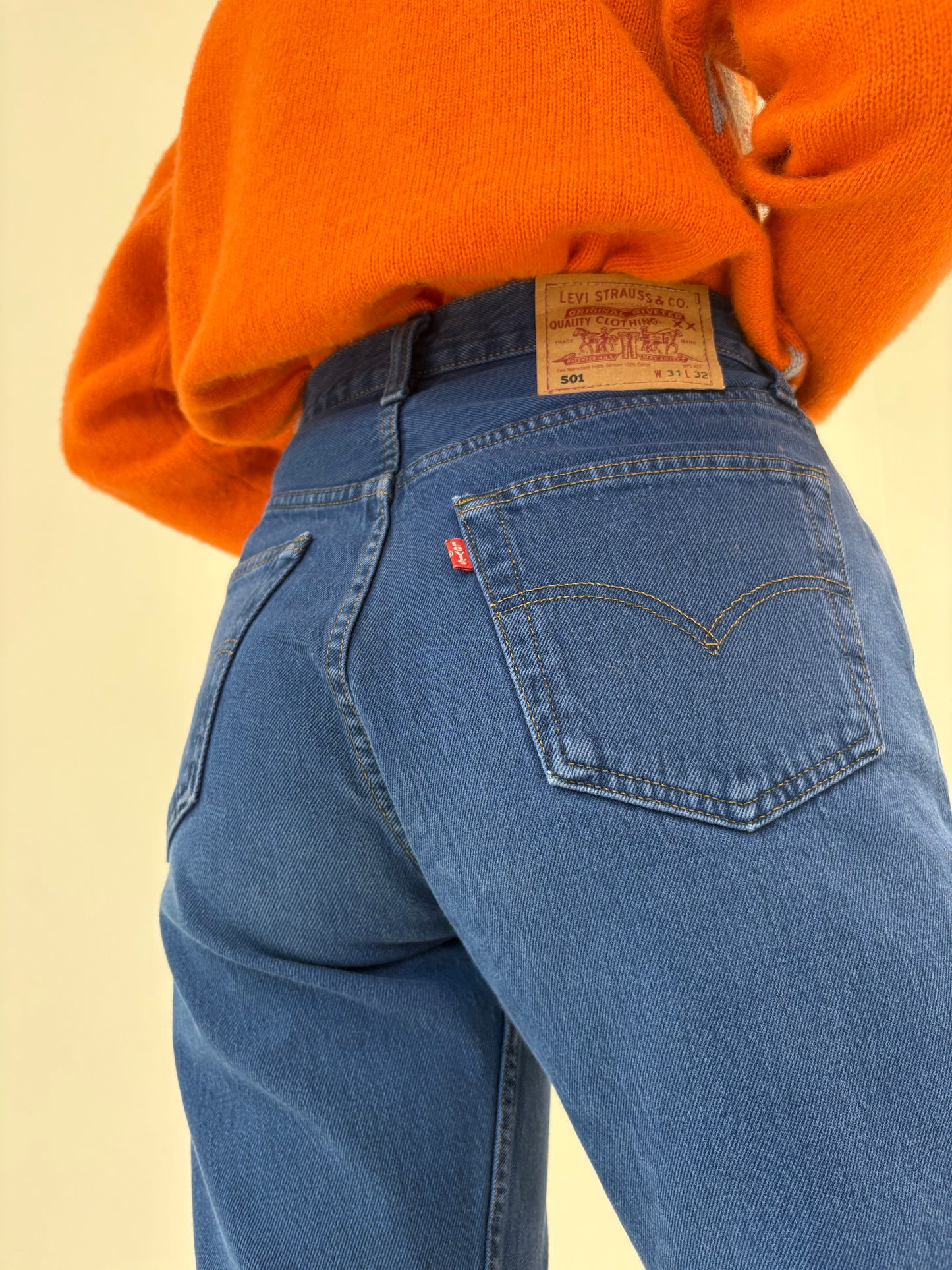Jeans vintage Levi’s 501 tall indigo wash din jeans gros