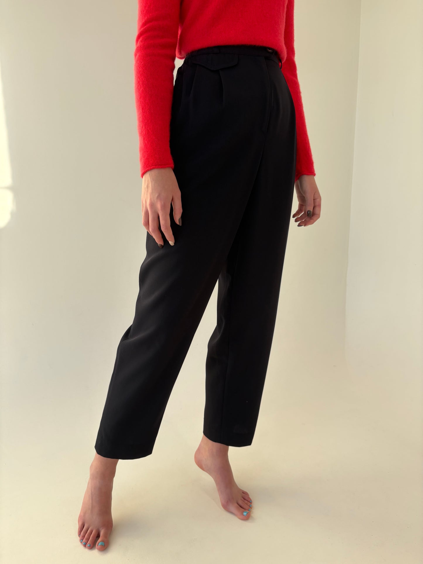 Pantaloni de brand super premium cu talie ultra înaltă și pense din lana extrafina