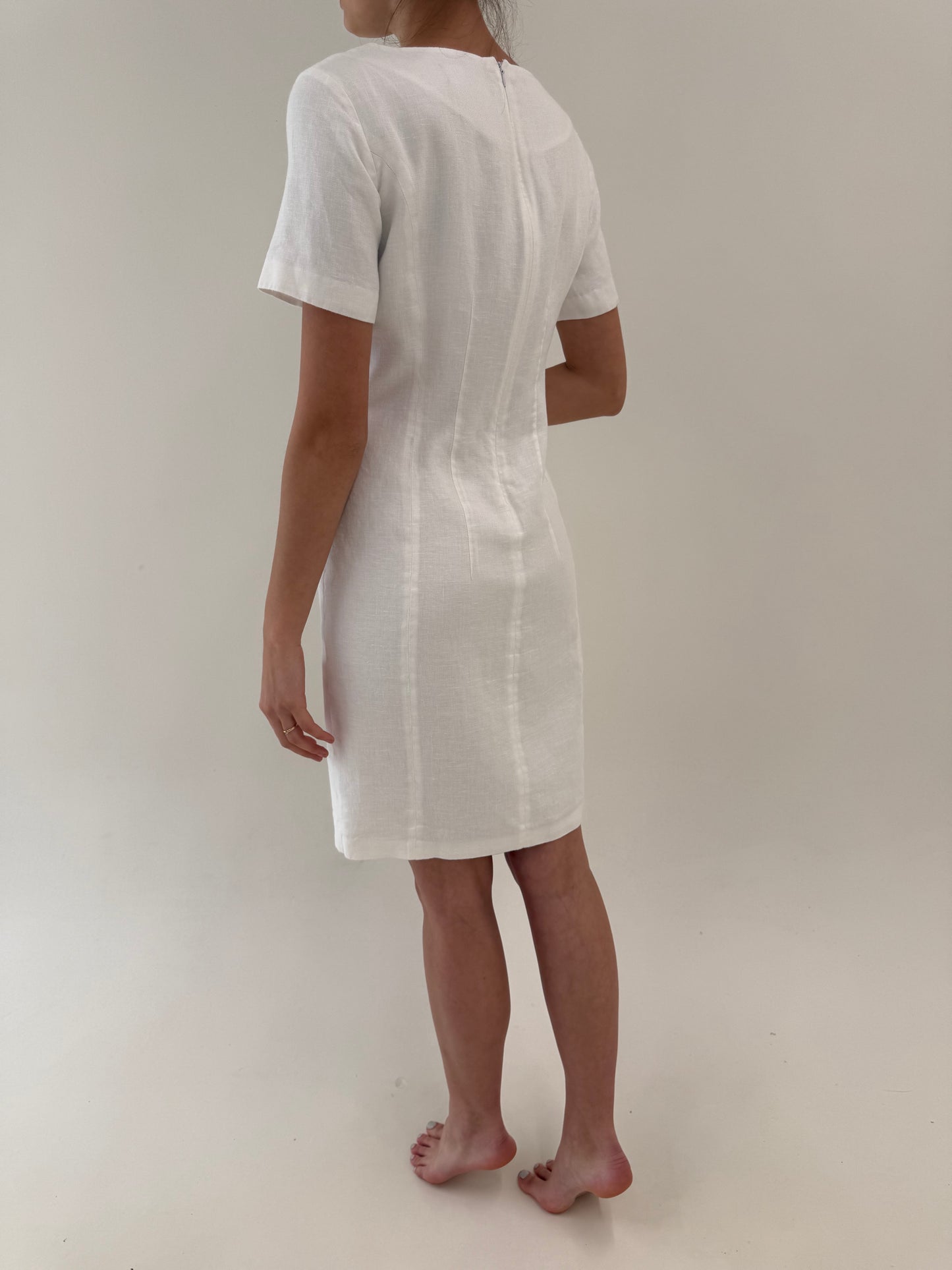 Rochie din in în premium croi clasic ușor cambrat