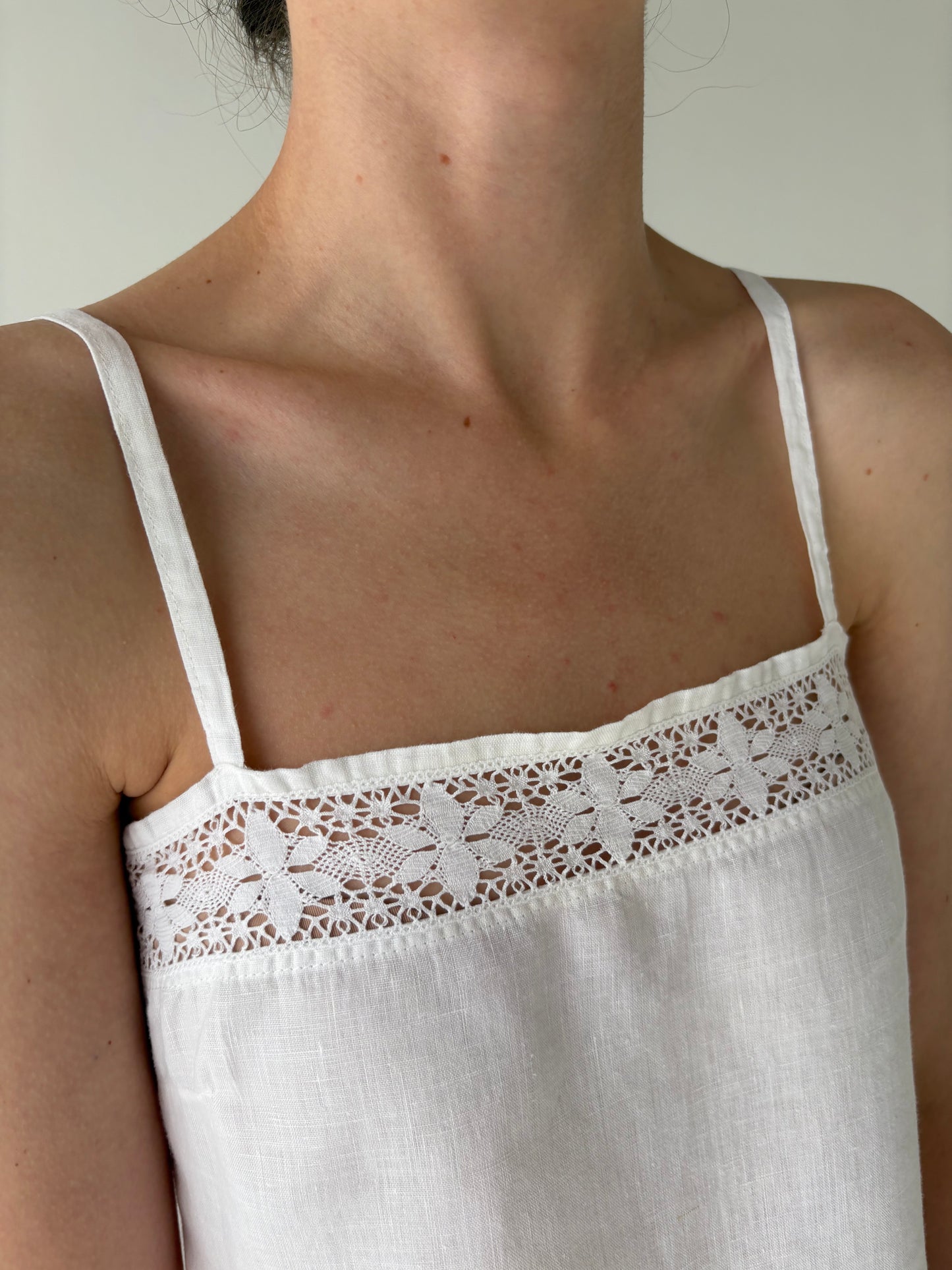 Top excepțional din in Max & Co by Max Mara cu macrame superb