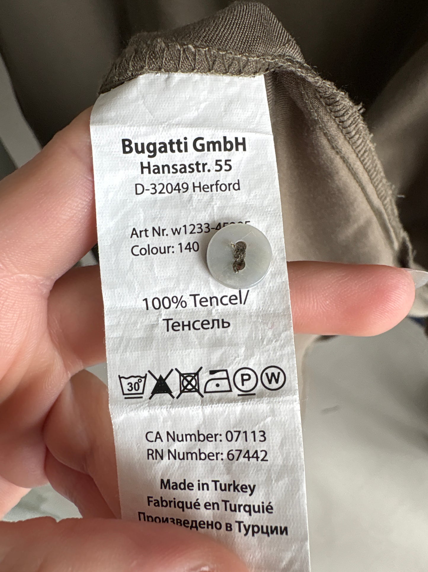 Rochie kaki de vară de brand premium în croi lejer cu buzunare