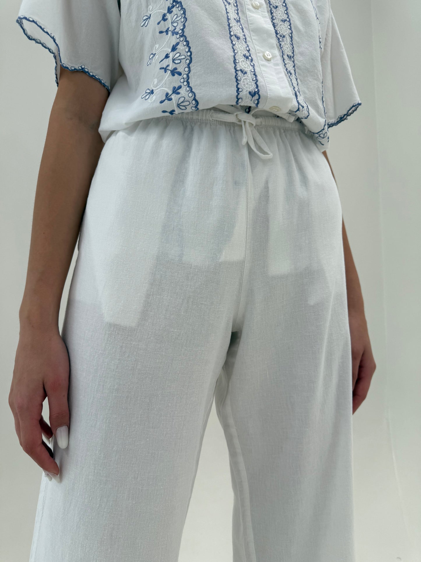 Pantaloni super vaporoși din pânză de in și bumbac în croi drept