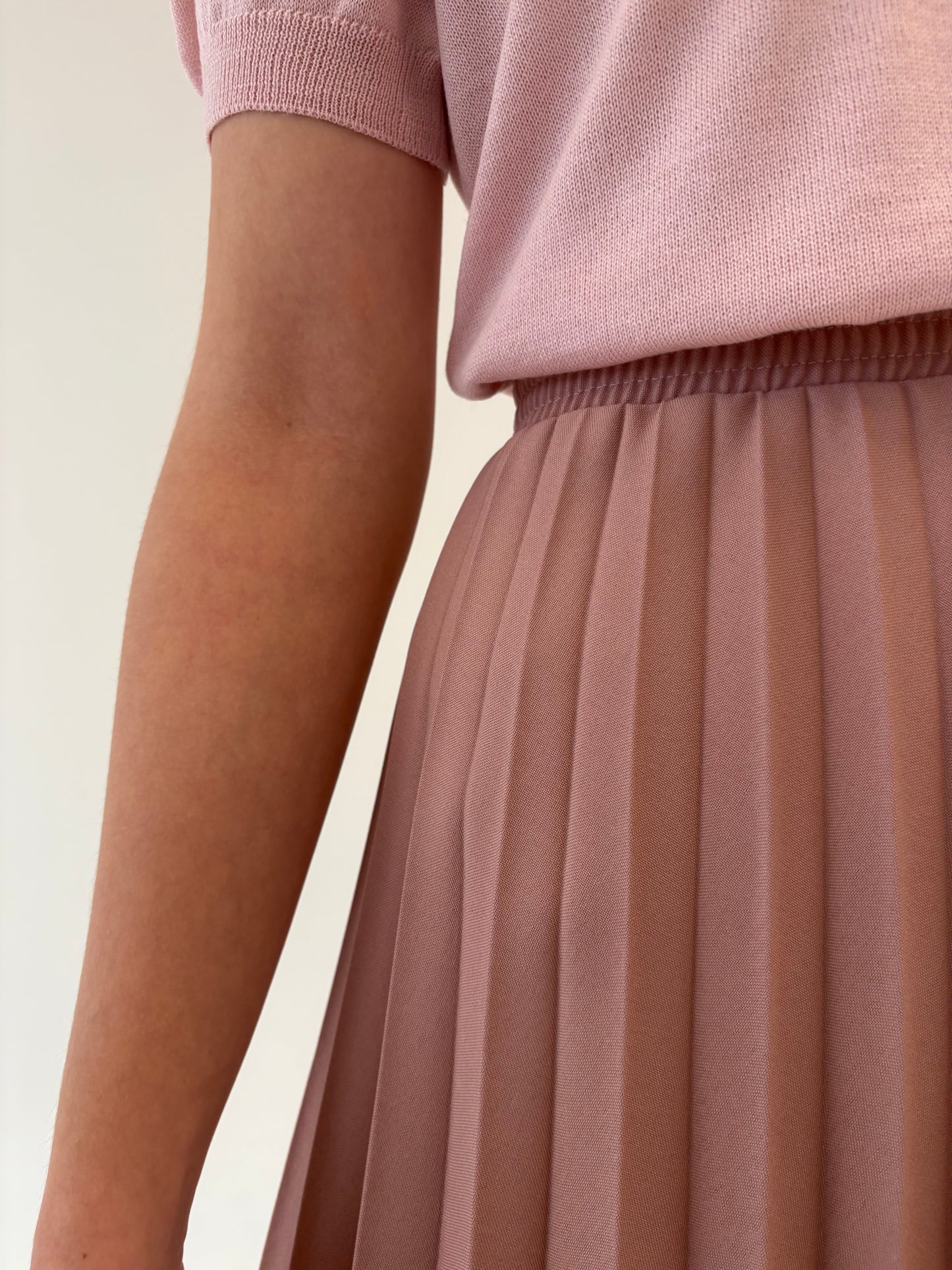 Fustă vintage plisată dusty pink cu talie ultra înaltă