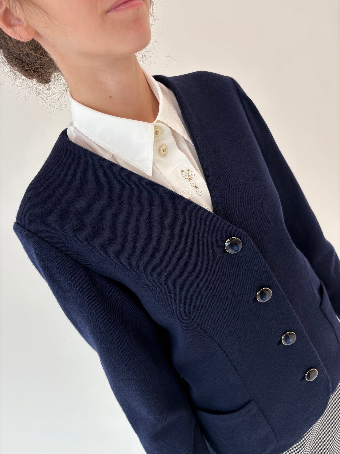 Sacou vintage Navy în croi minimalist din jerse de lana