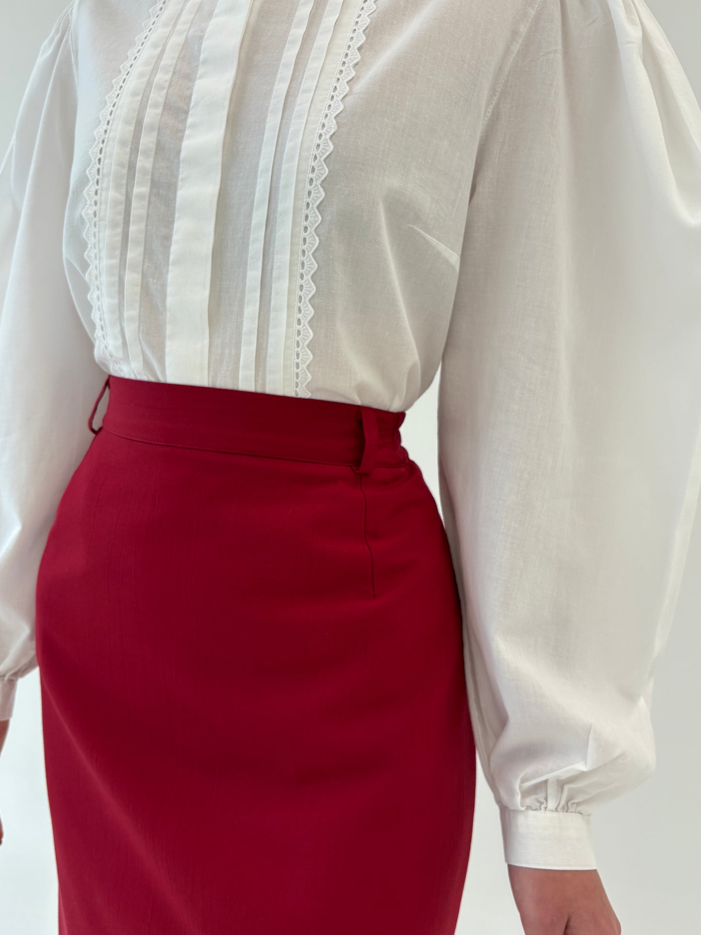Fustă oxblood din stofita cu talie ultra înaltă elastică marcată
