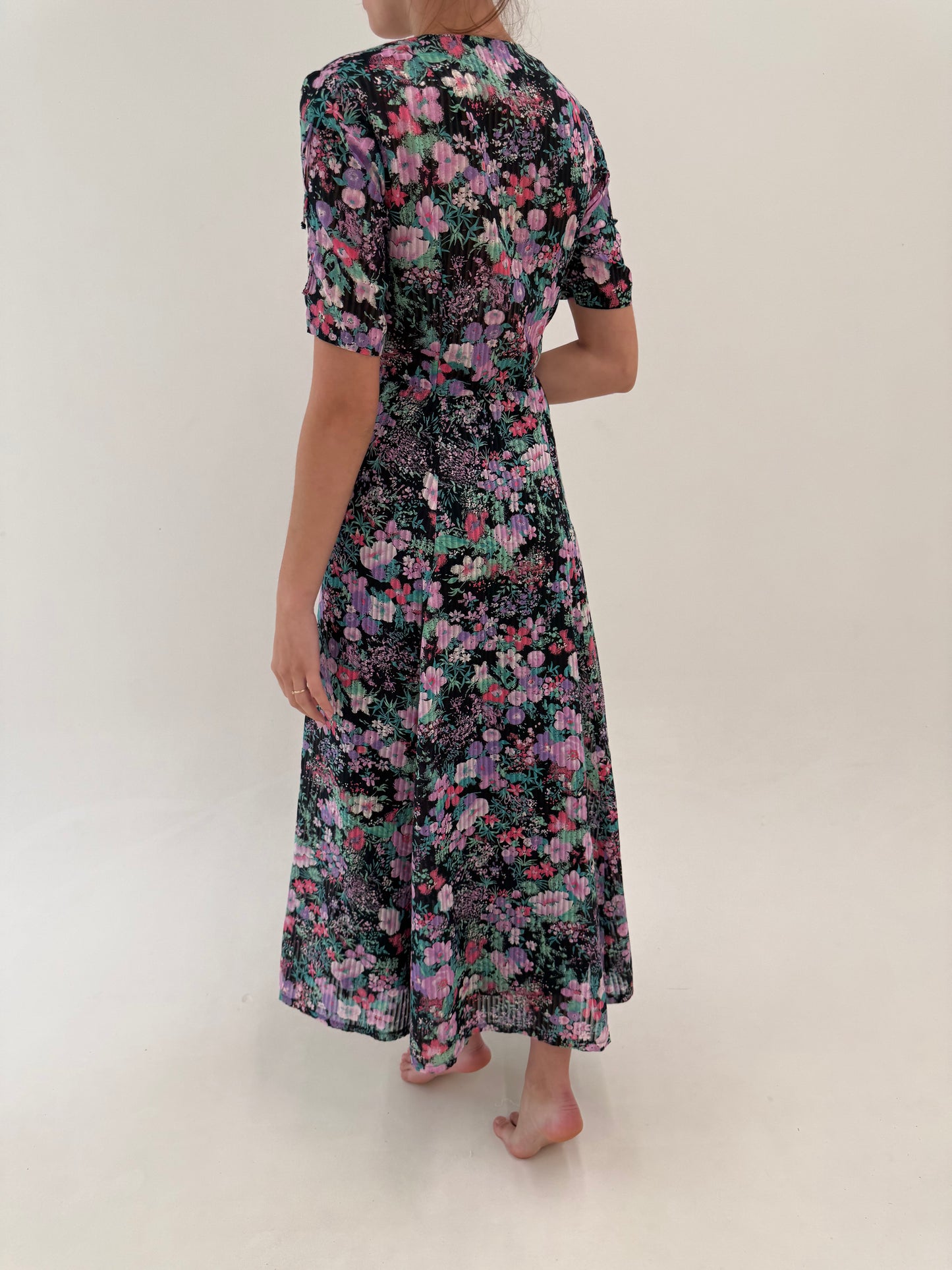 LBD vintage maxi în croi de ani 50 cu talie ultra înaltă marcată