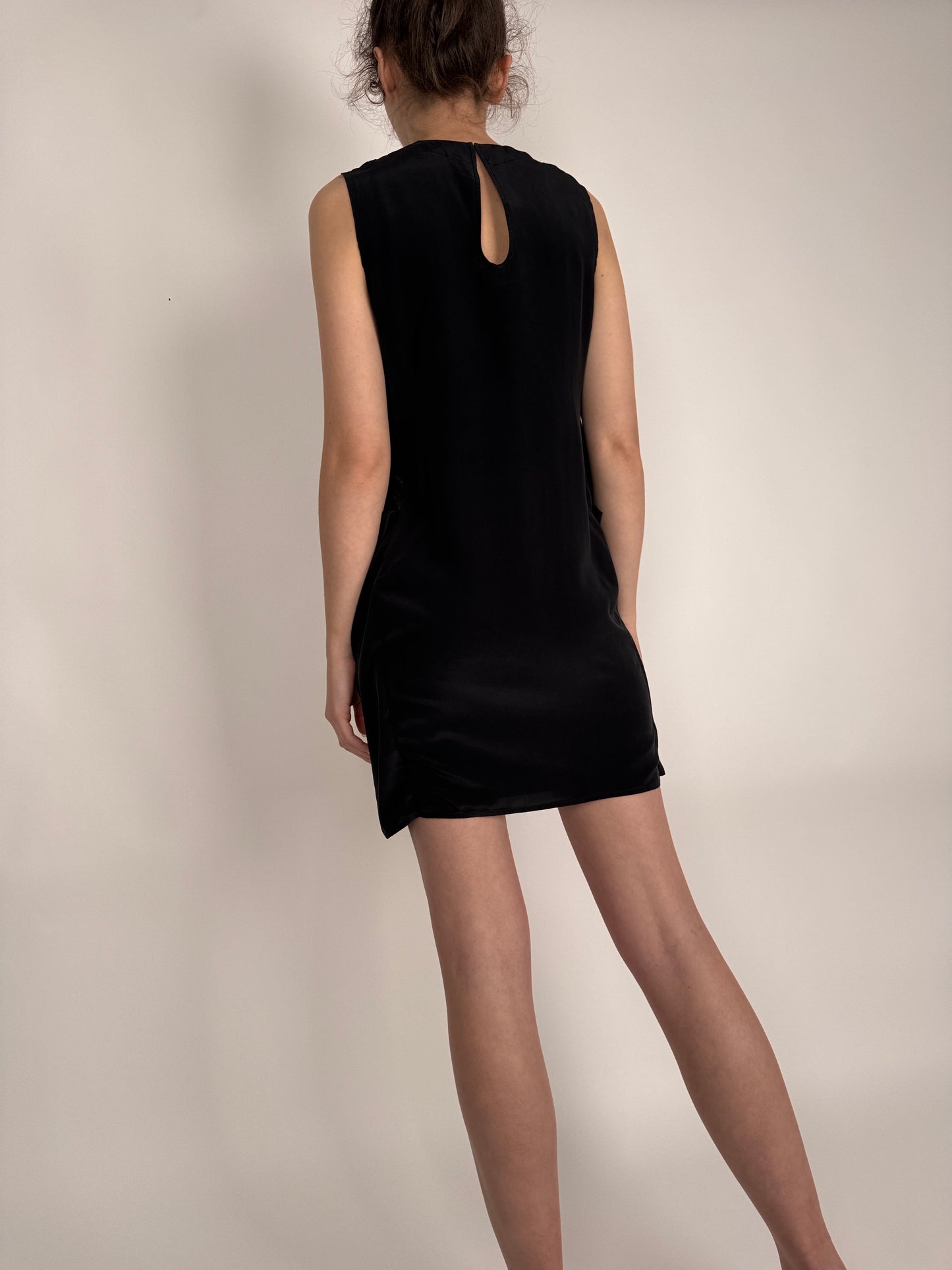 LBD luxury Pringle of Scotland din mătase naturală și dantelă