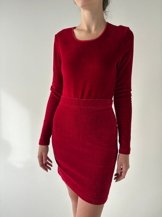 Set vintage de brand luxury Mondi by Escada din corduroy modelator cherry red