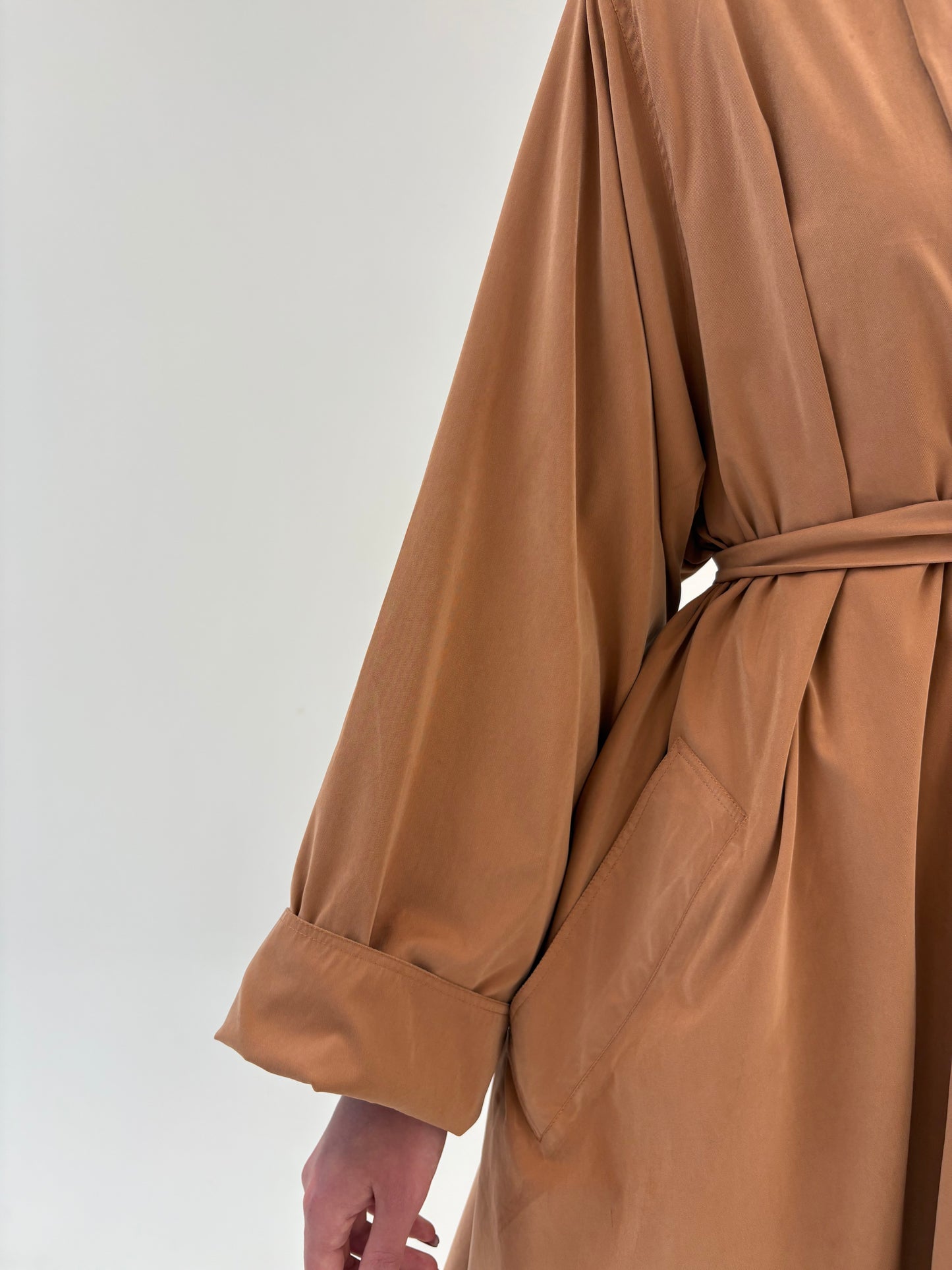 Trench vintage ultra amplu în stil Balenciaga caramel brown