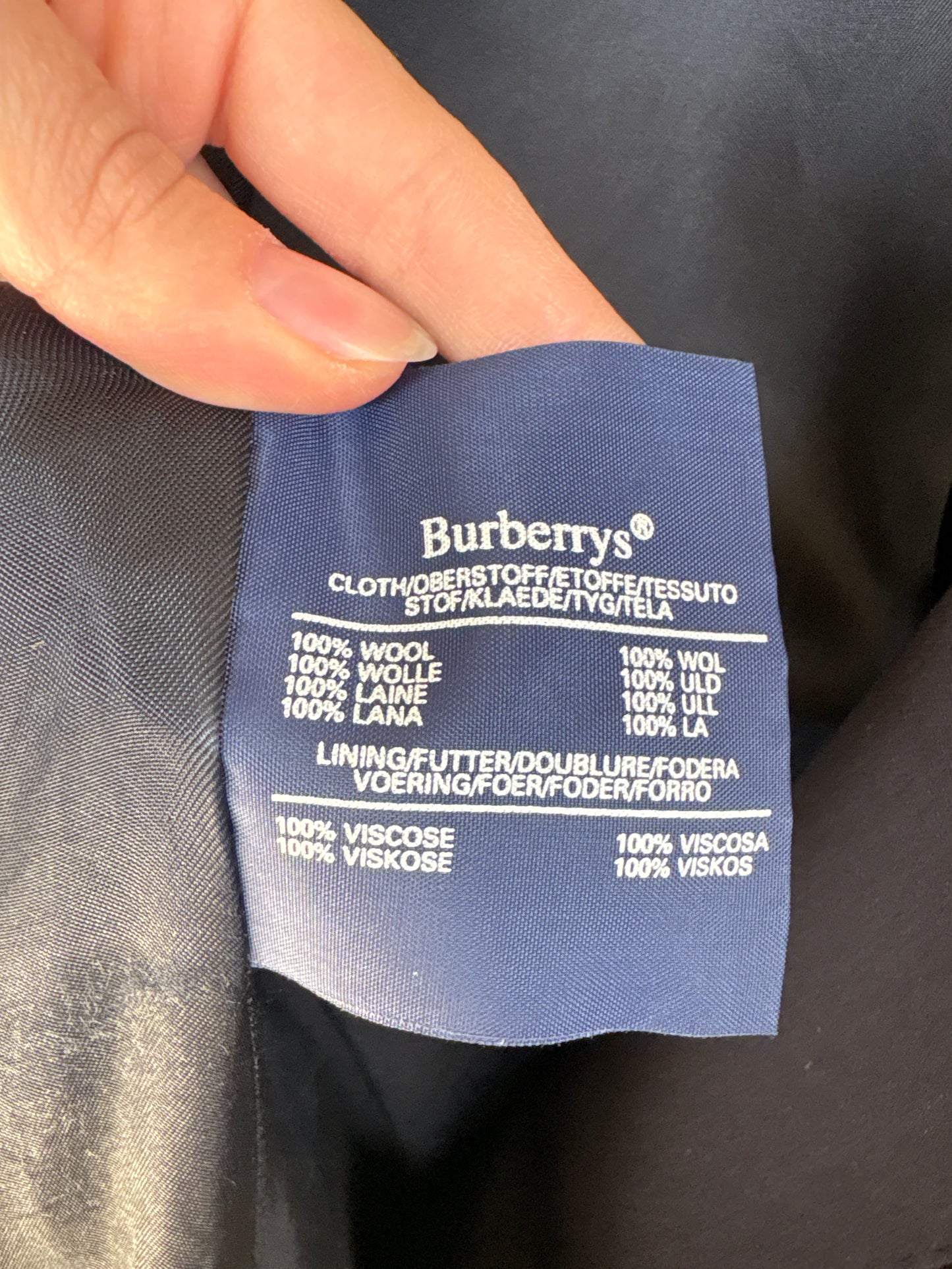 Sacou vintage Burberry cu închidere dublă și nasturi aurii cu logo