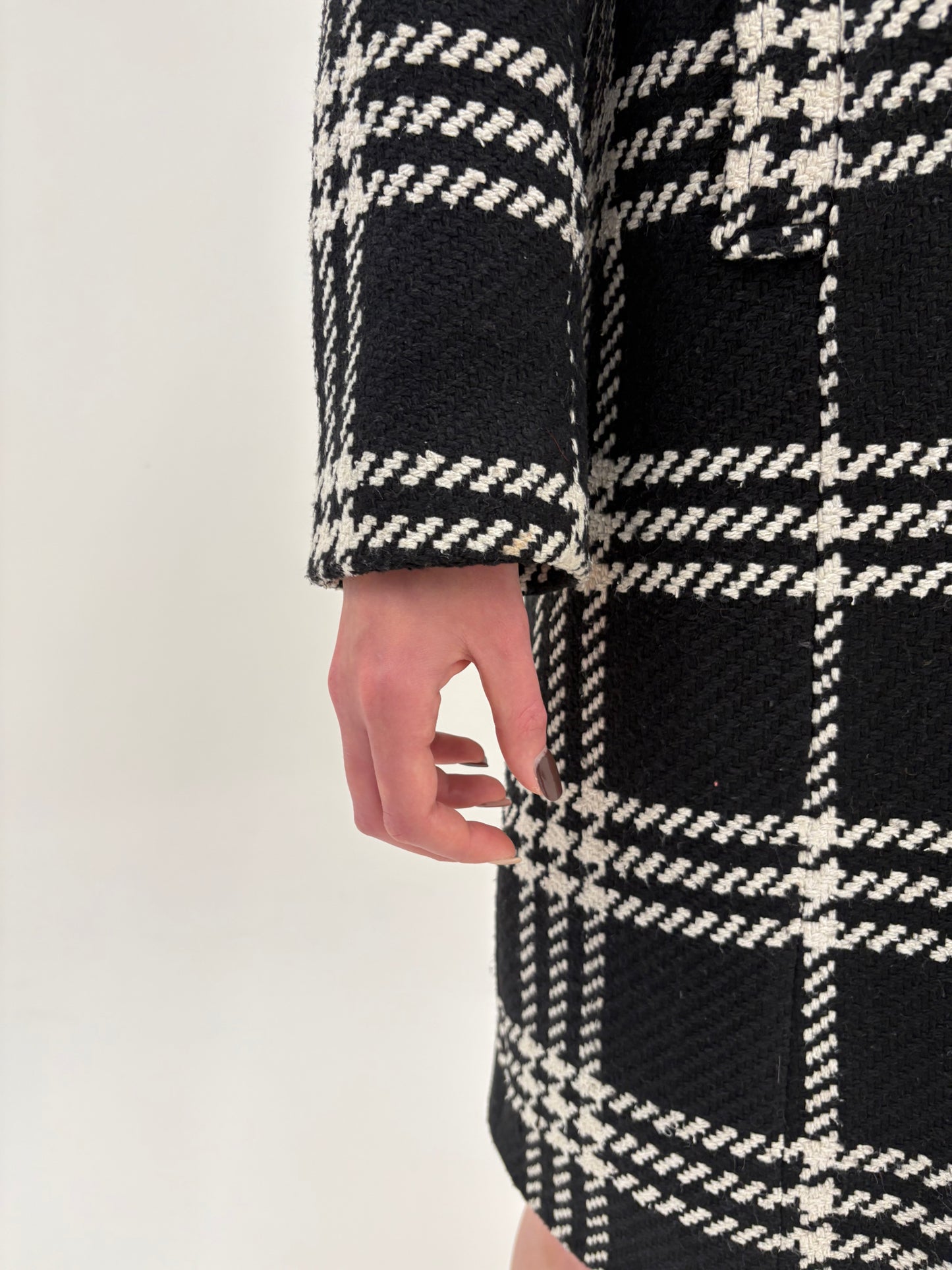 Palton din stofă plină pied de coq alb negru și carouri