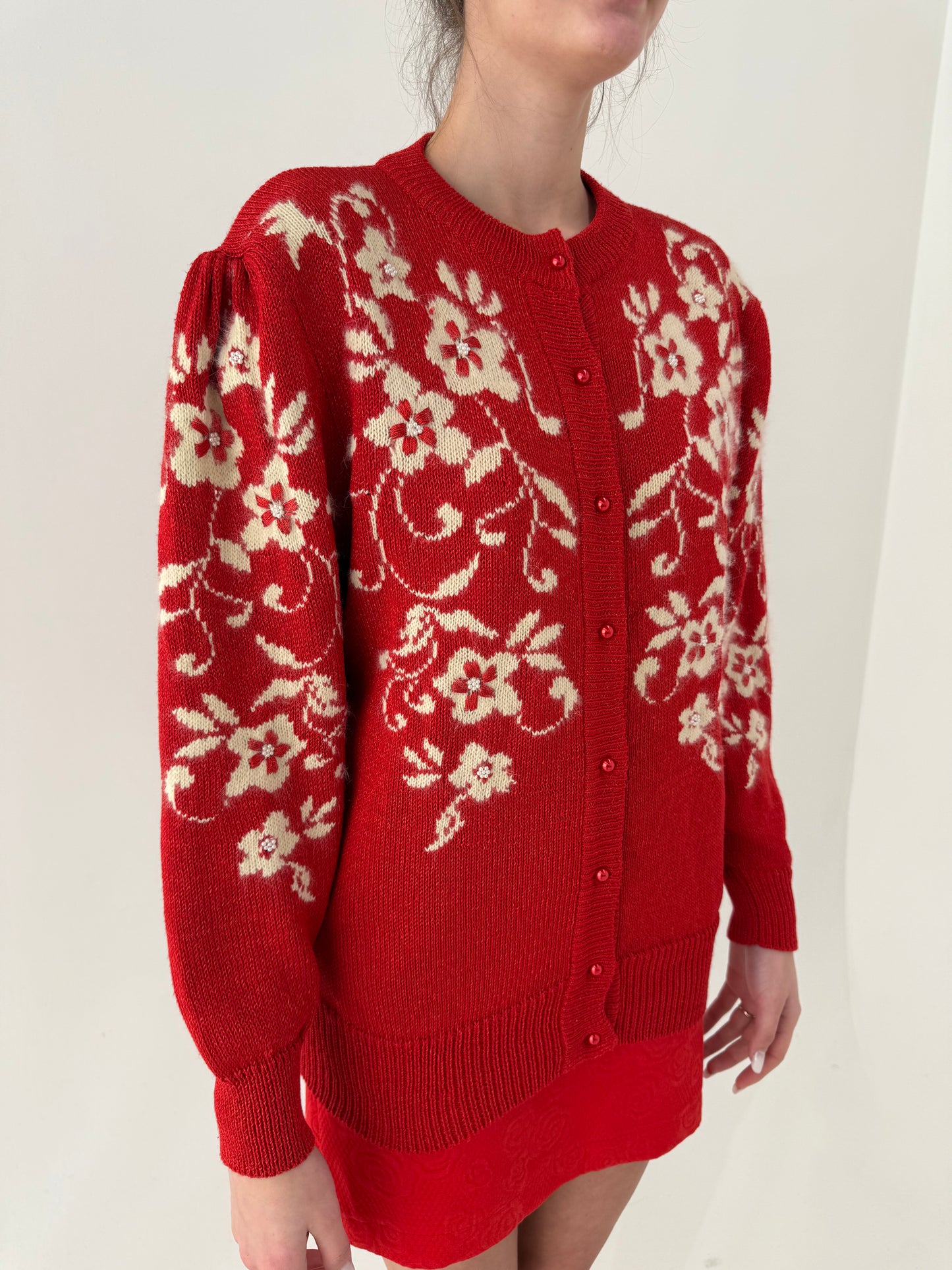 Cardigan vintage tip jacehta cu umeri ușor bufanți și manșetă îngustată