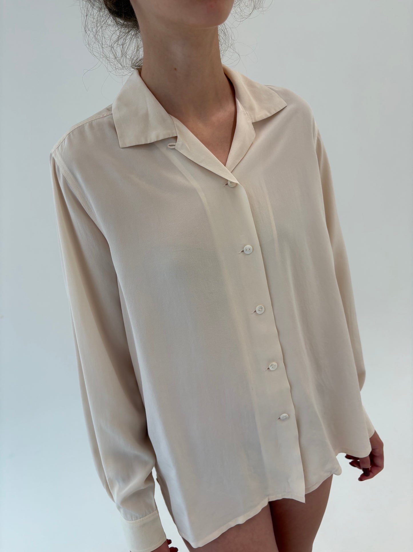 Cămașa vintage off white din mătase naturală