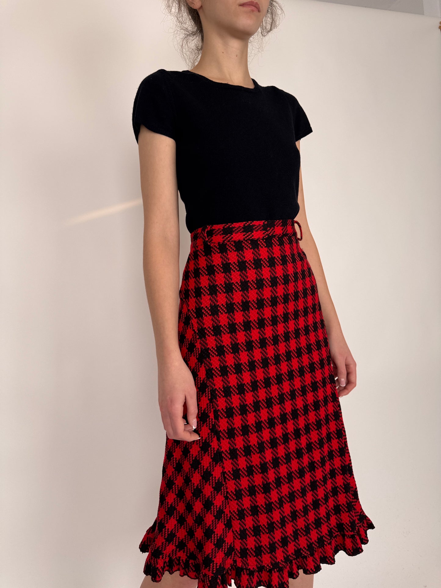 Fustă pied du coq în croi deosebit cherry red cu negru