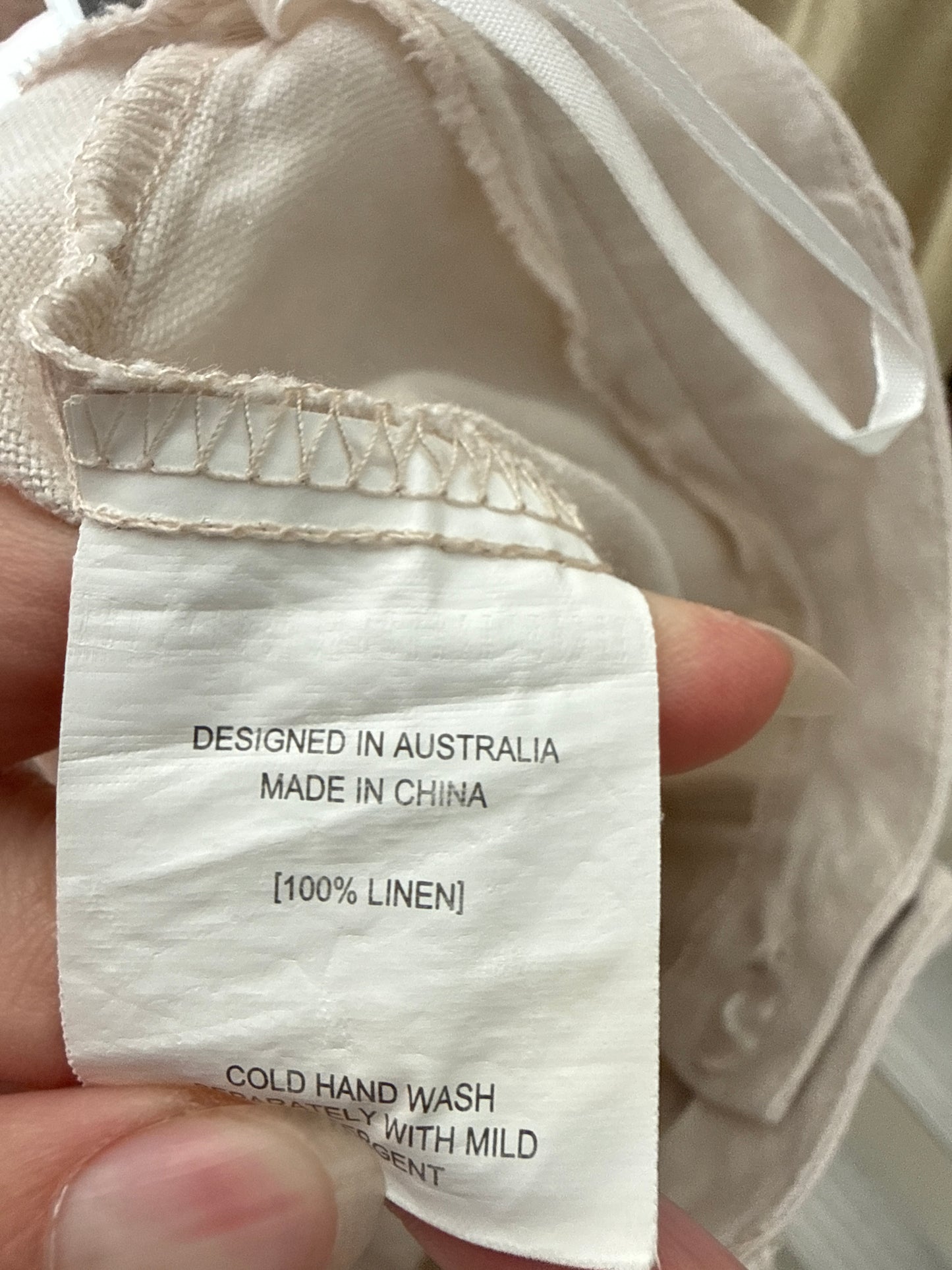 Pantaloni off white tall din pânză premium din in cu pense și talie ultra înaltă