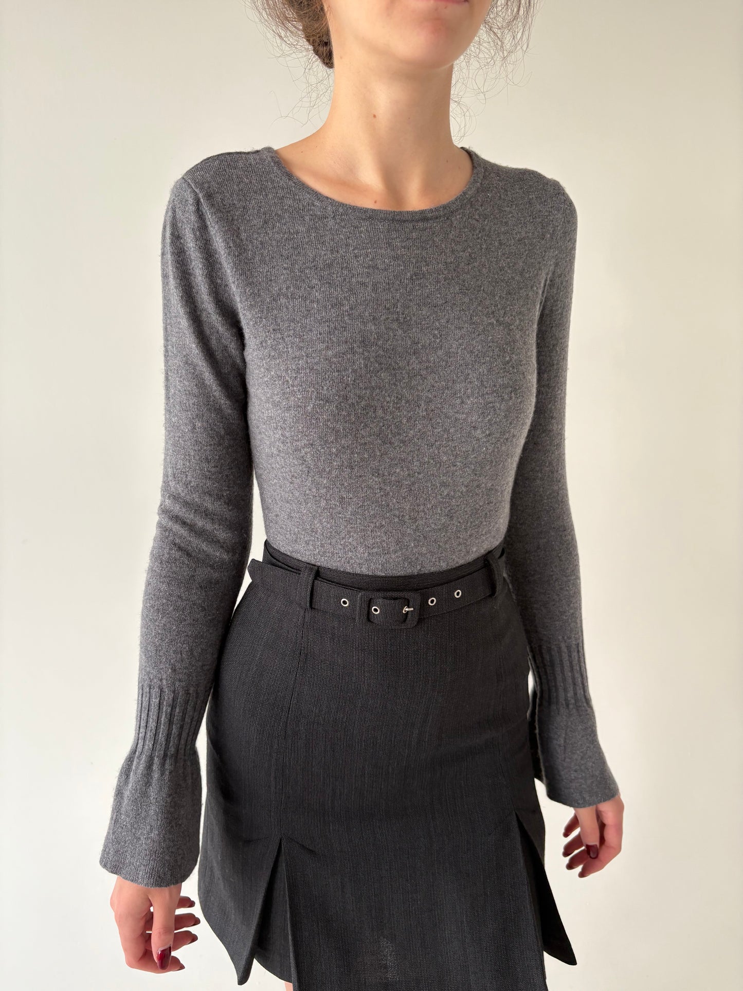 Pulover exceptional tall cu mâneci evazate din lana merino extrafina multiply