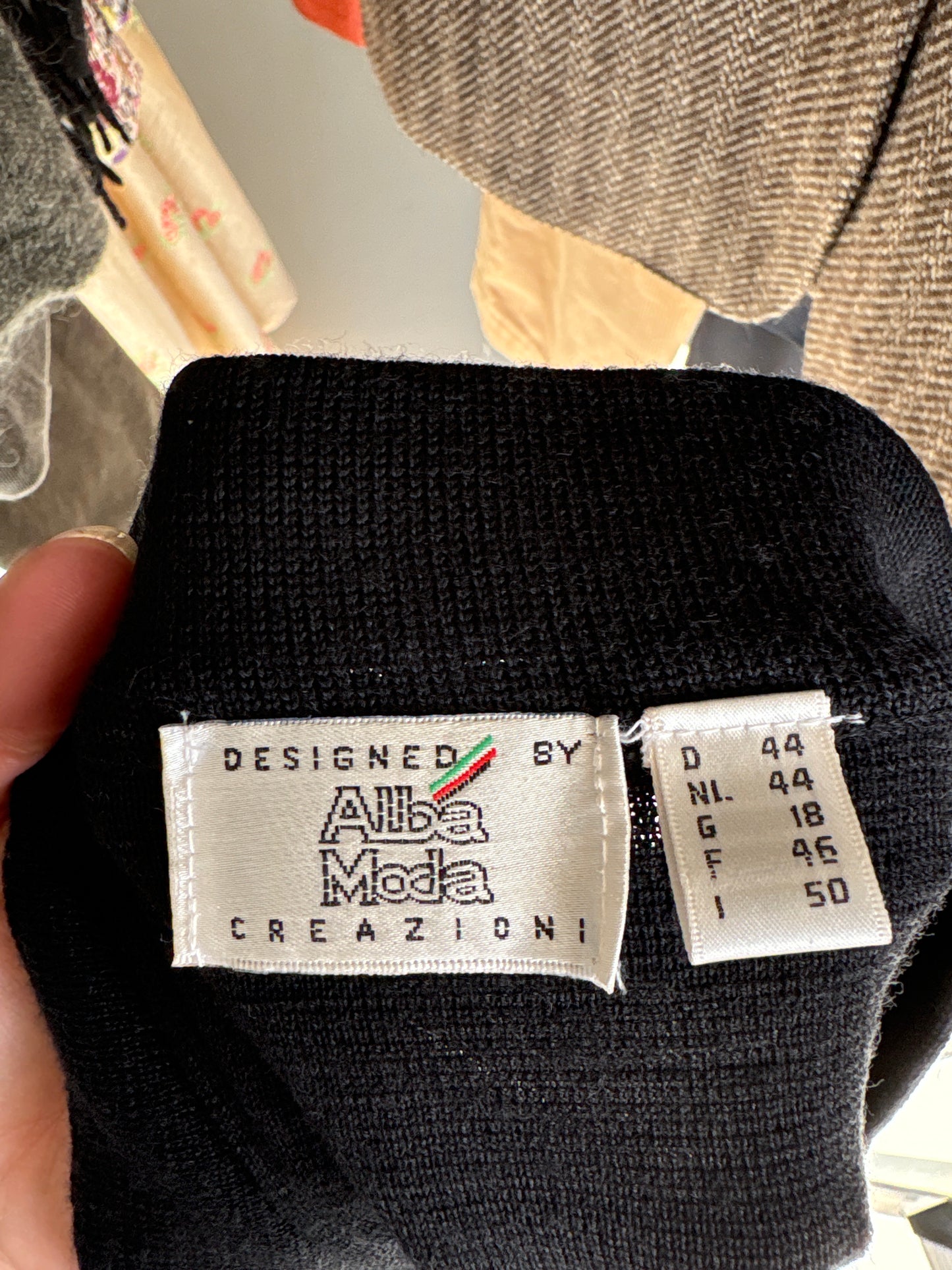 Fustă charcoal gray plisata din tricot de lana extrafina