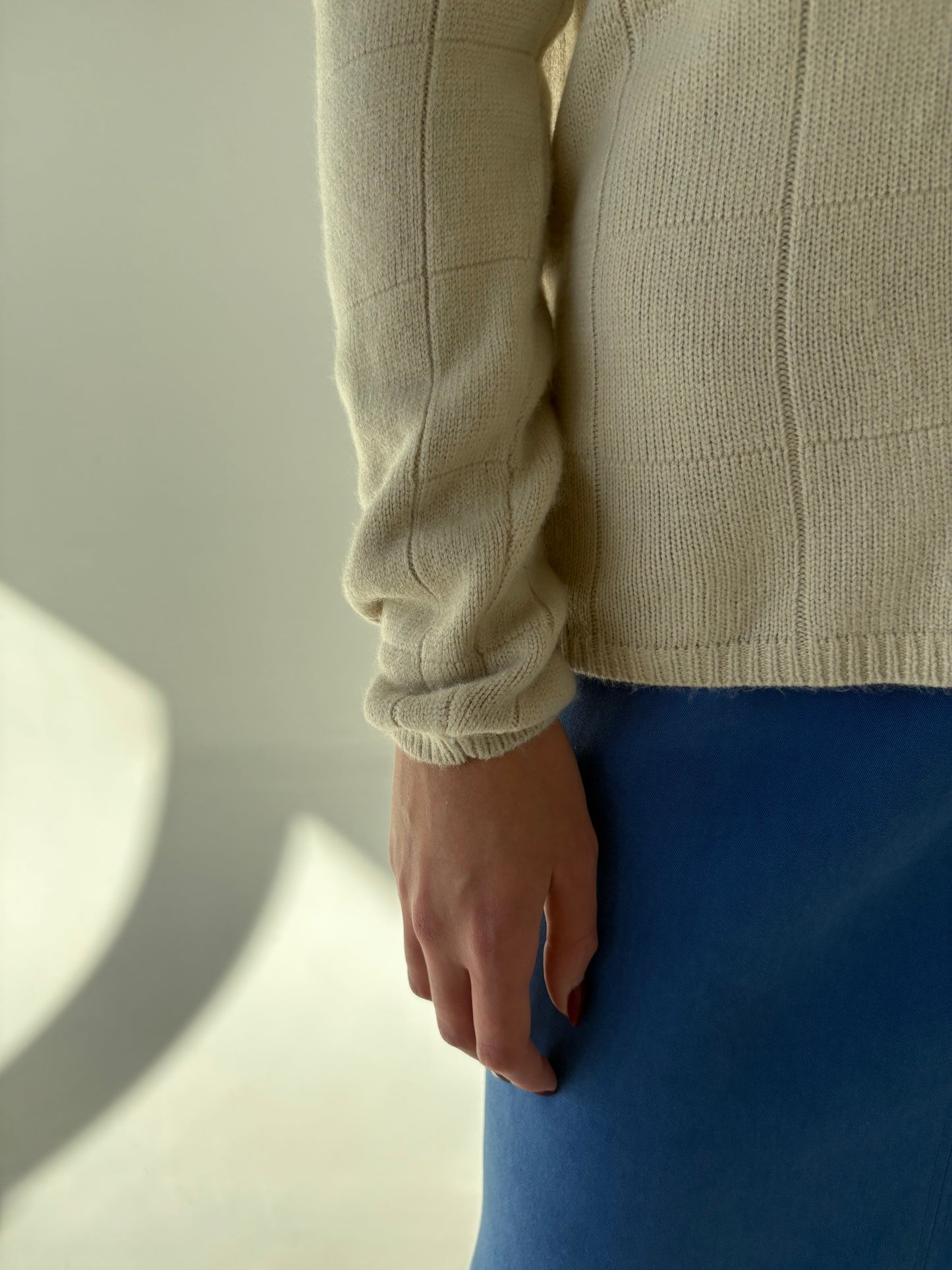 Set light nude italian excepțional din mix de lana extrafina multiply