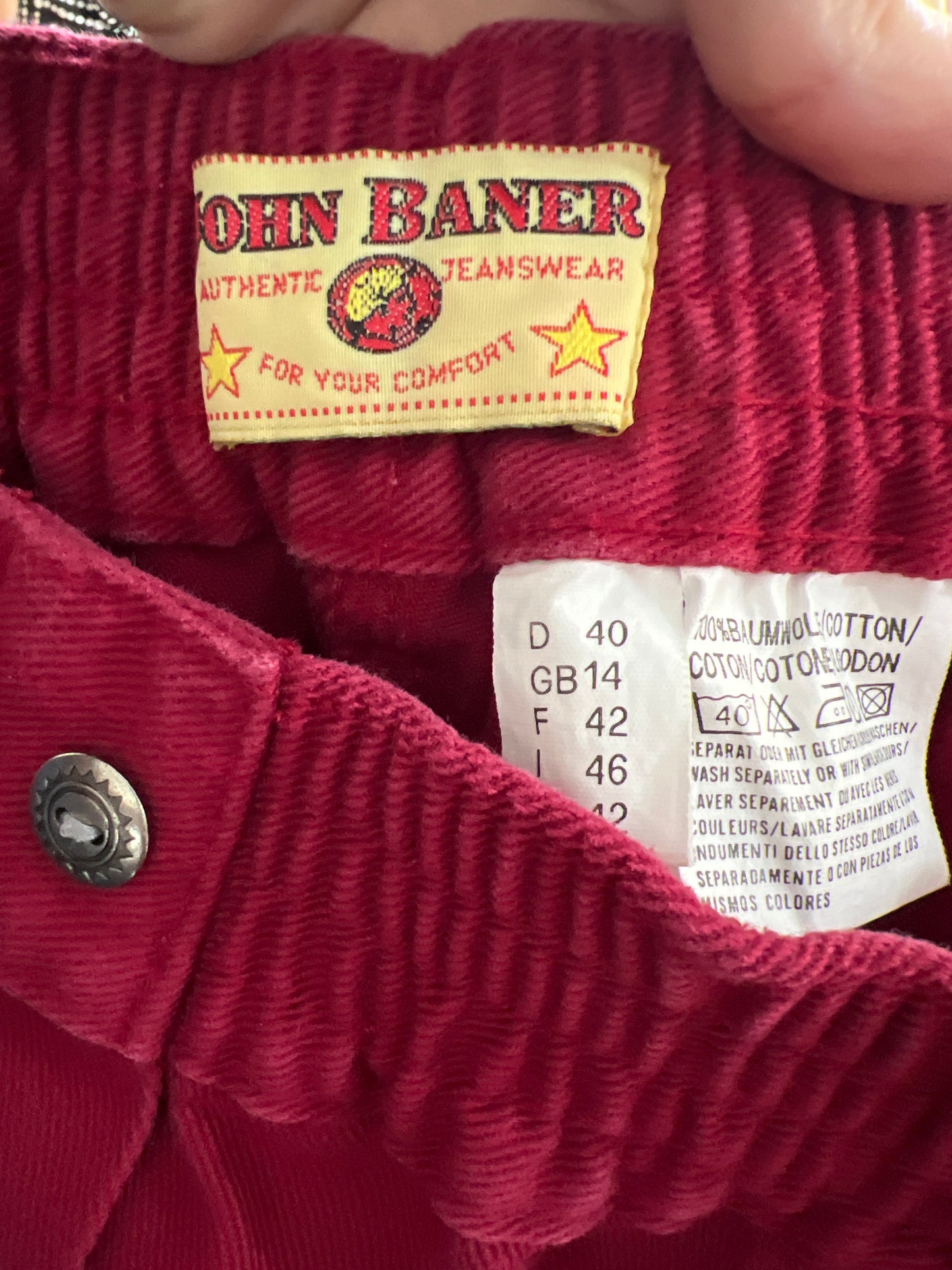 Jeanși vintage cherry red cu talie ultra înaltă elastică