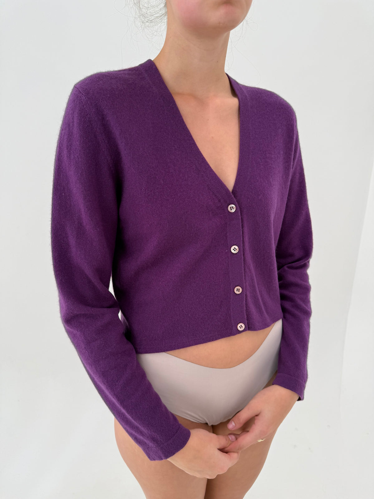 Cardigan din cașmir în croi ușor cropped royal purple