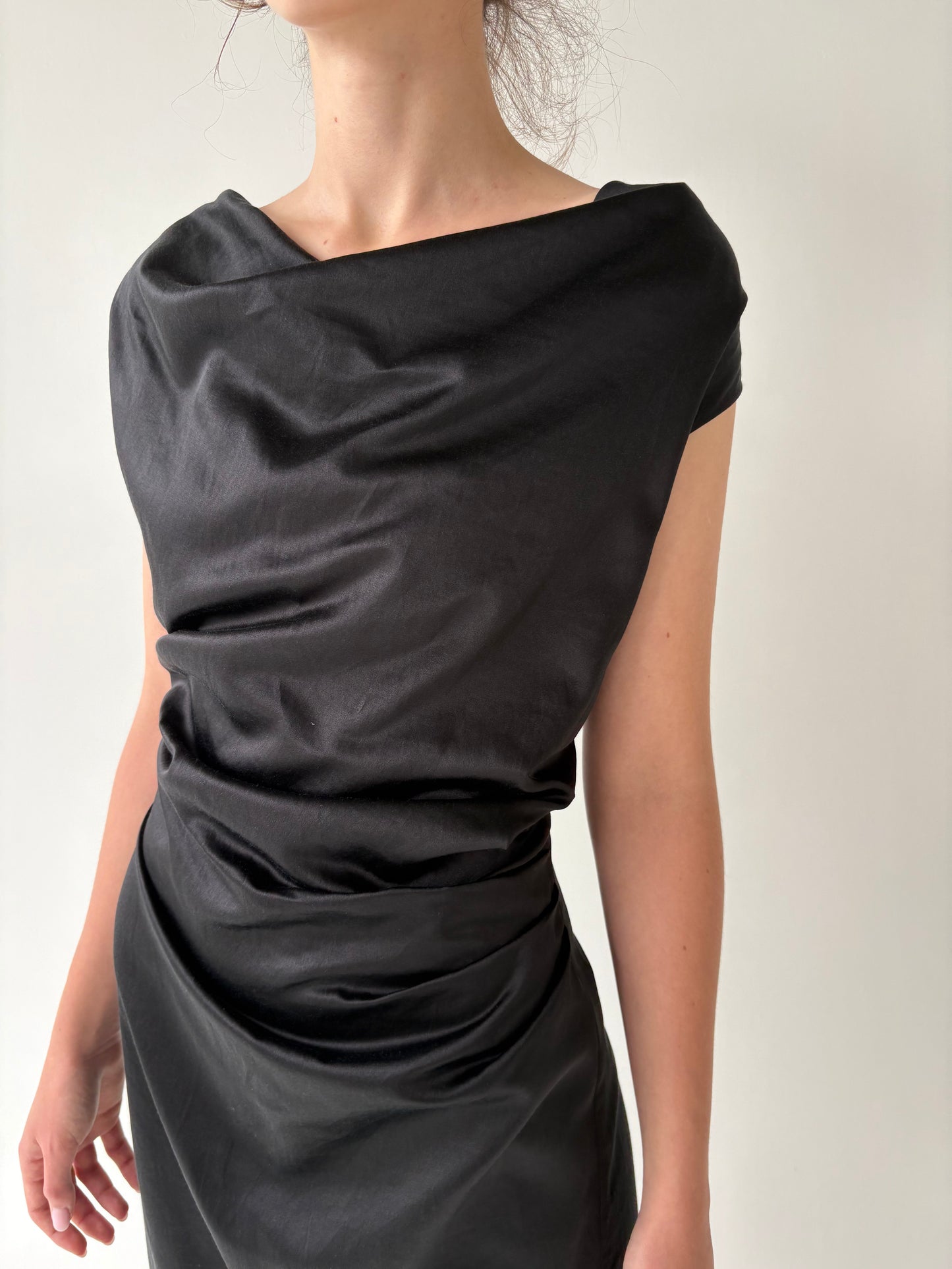 Rochie luxury Joseph nouă din mătase naturală în croi chic atemporal
