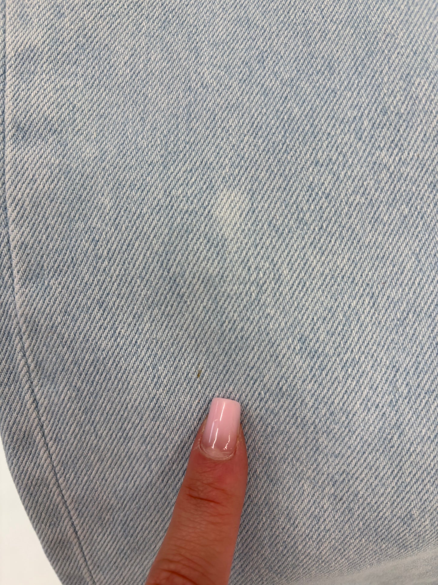 Jeans vinatge Levi’s 501 cu talie înaltă