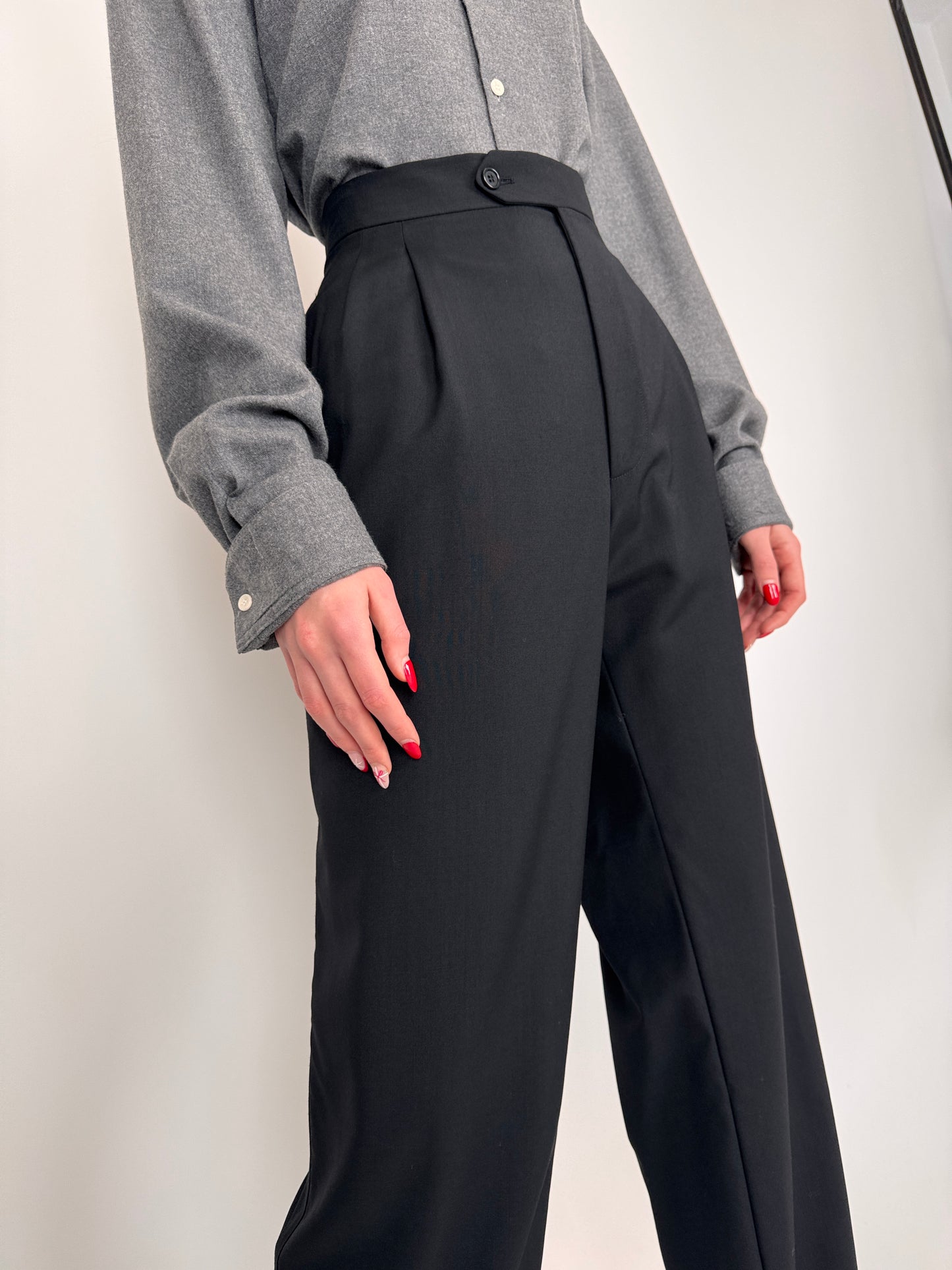 Pantaloni tall din lana extrafina cu talie înaltă și vipușca