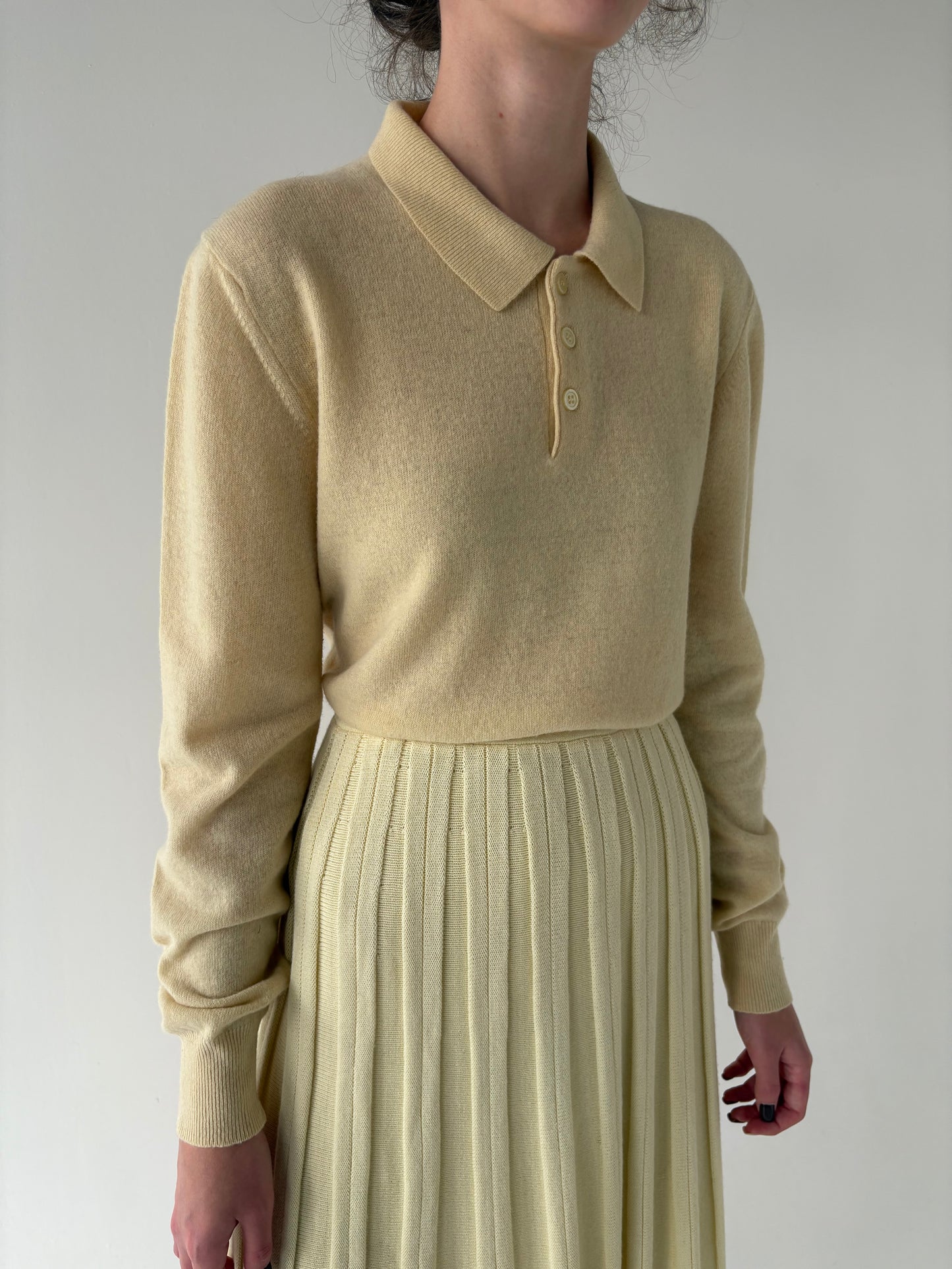 Pulover vintage polo butter yellow din lana extrafina pura virgină certificată