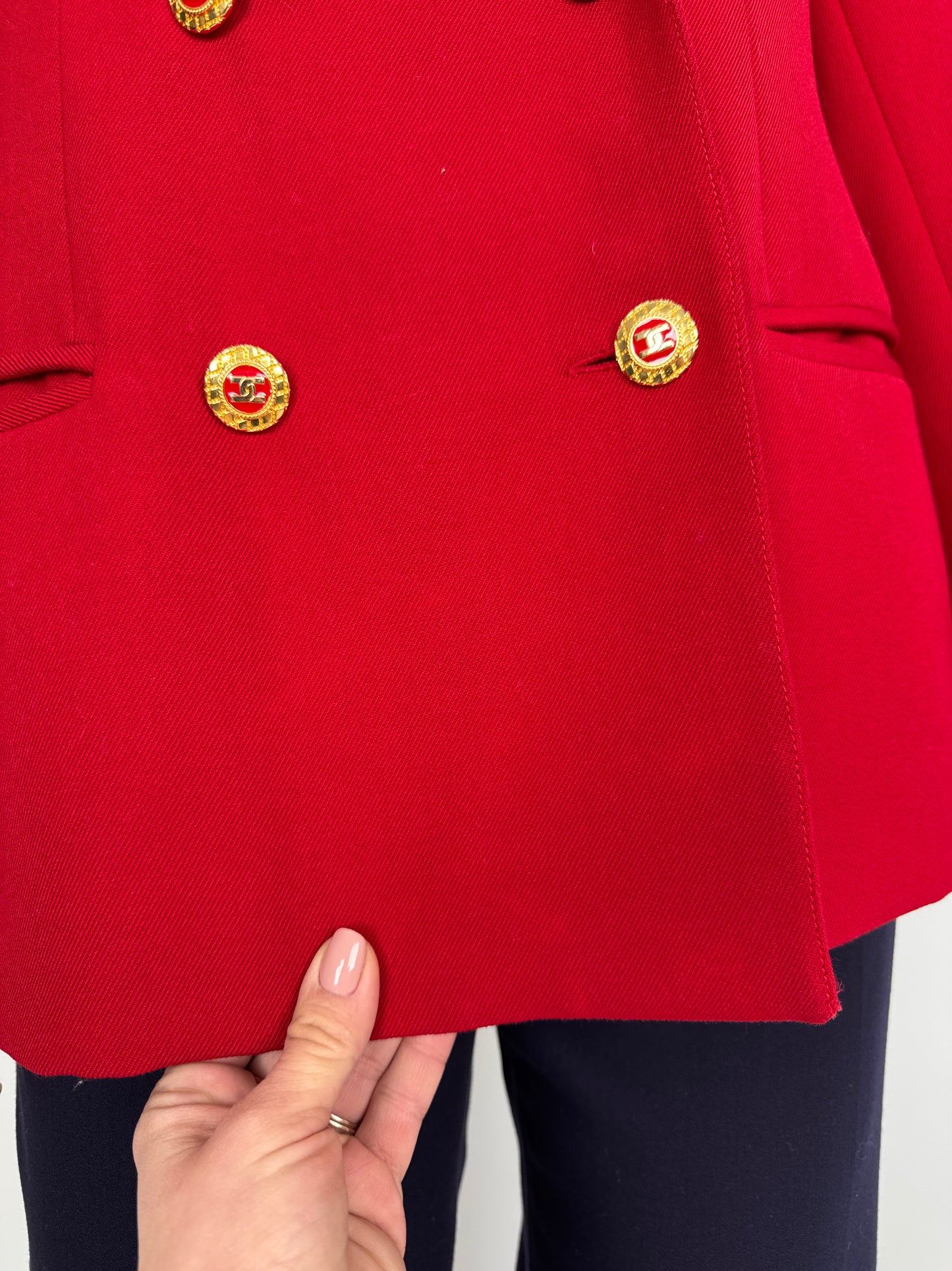Sacou rasberry red din stofă structurată de lana extrafina