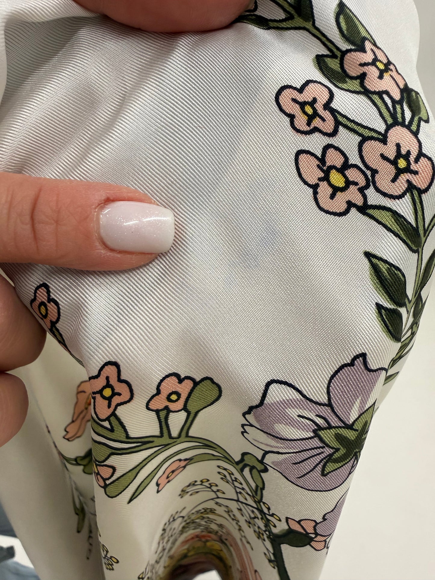Eșarfă XXXL cu print floral superb din mătase naturală
