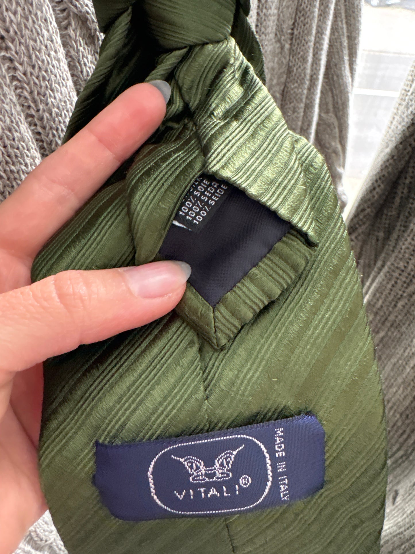 Cravata luxury italiană forest green din mătase naturală texturată