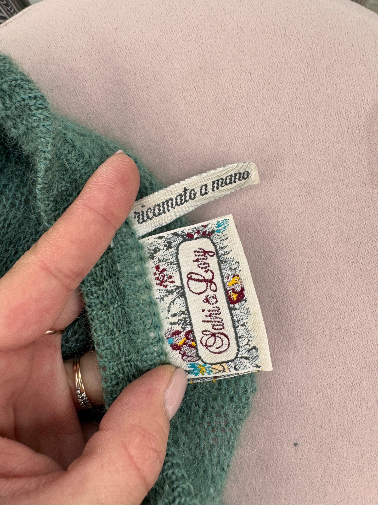 Cardigan italian bijuterie lucrat manual din baby mohair