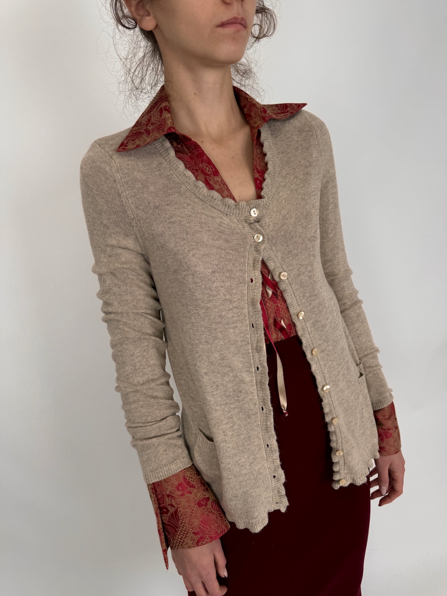 Cardigan nude din lana extrem de fină