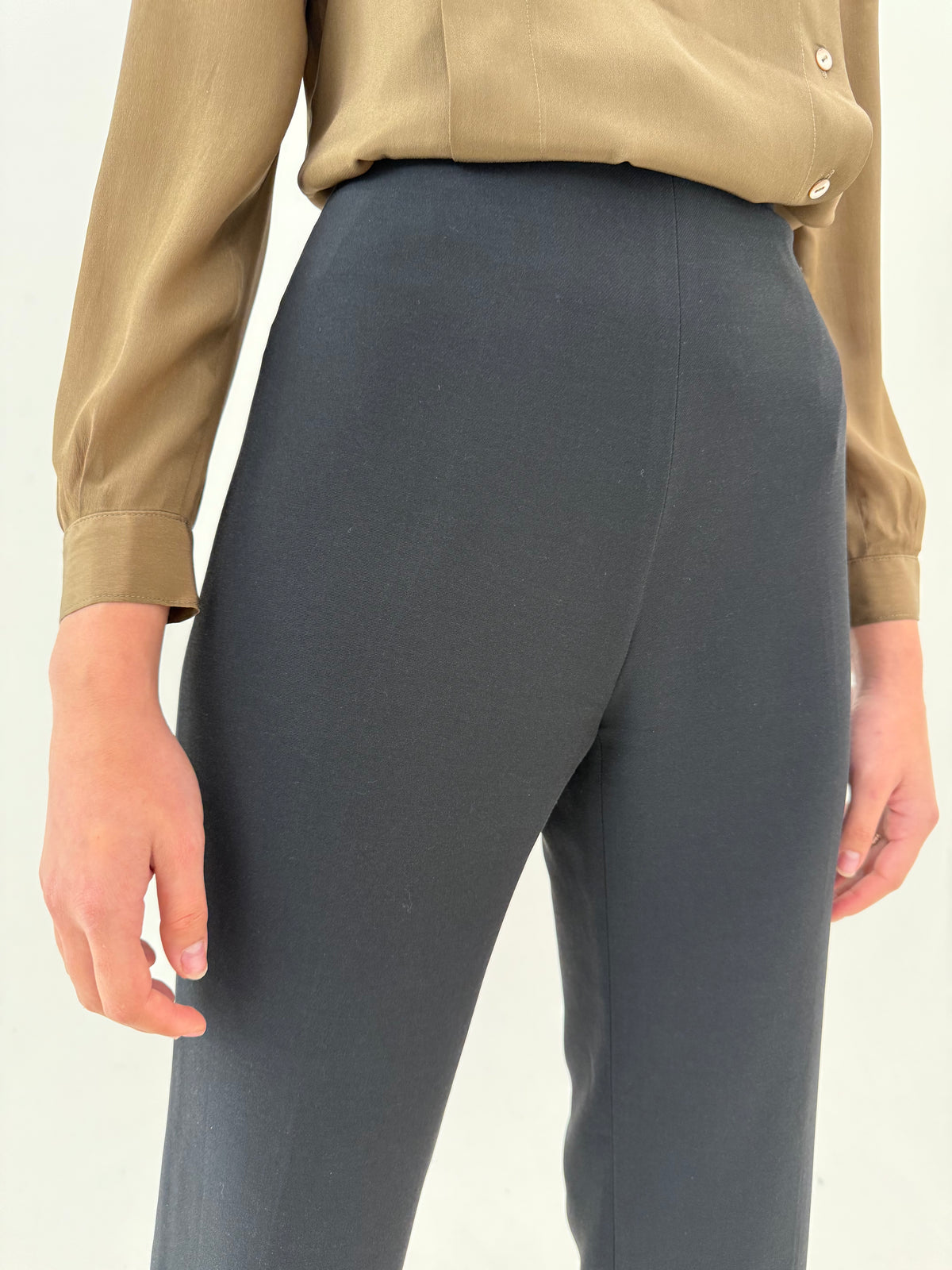 Pantaloni negri Max Mara din stofita ultra confort cu talie ultra înaltă