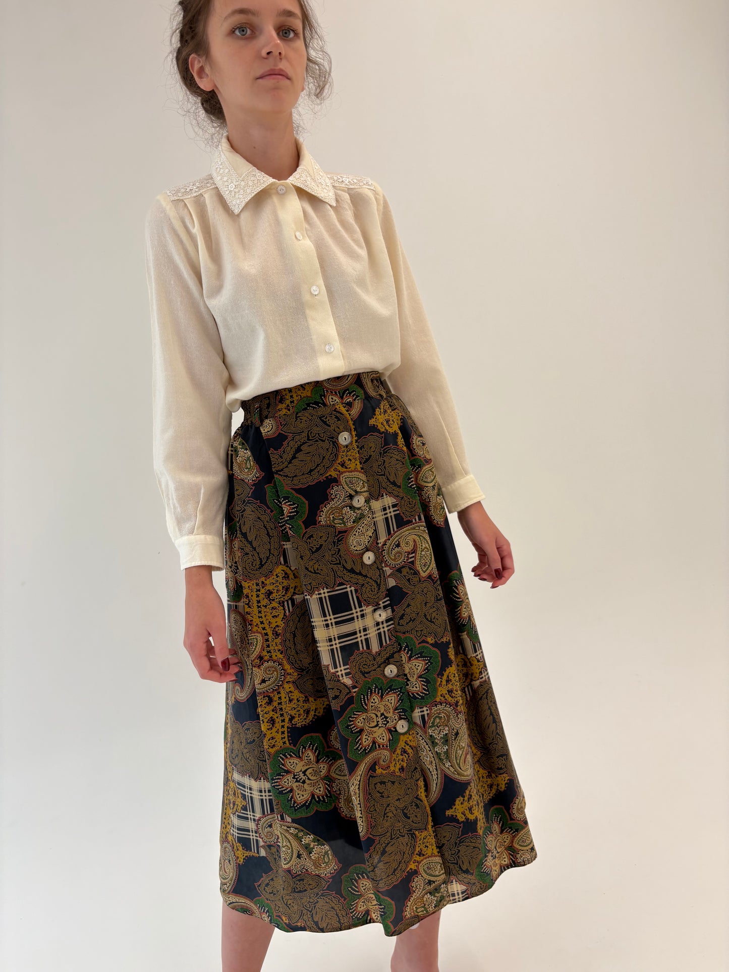 Fustă vintage din mătase naturală cu print paisley și buzunare