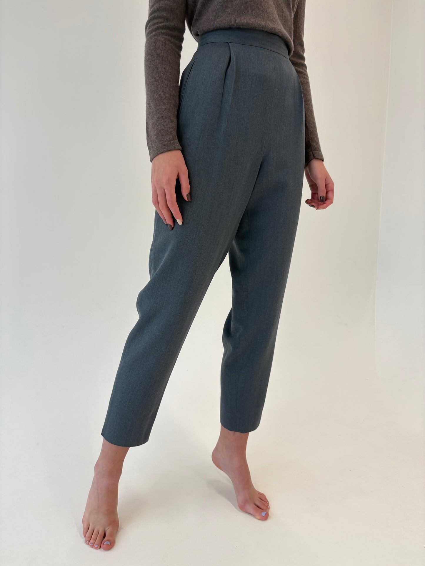 Pantaloni țigaretă cu talie ultra înaltă din lana extrafina cu mătase naturală