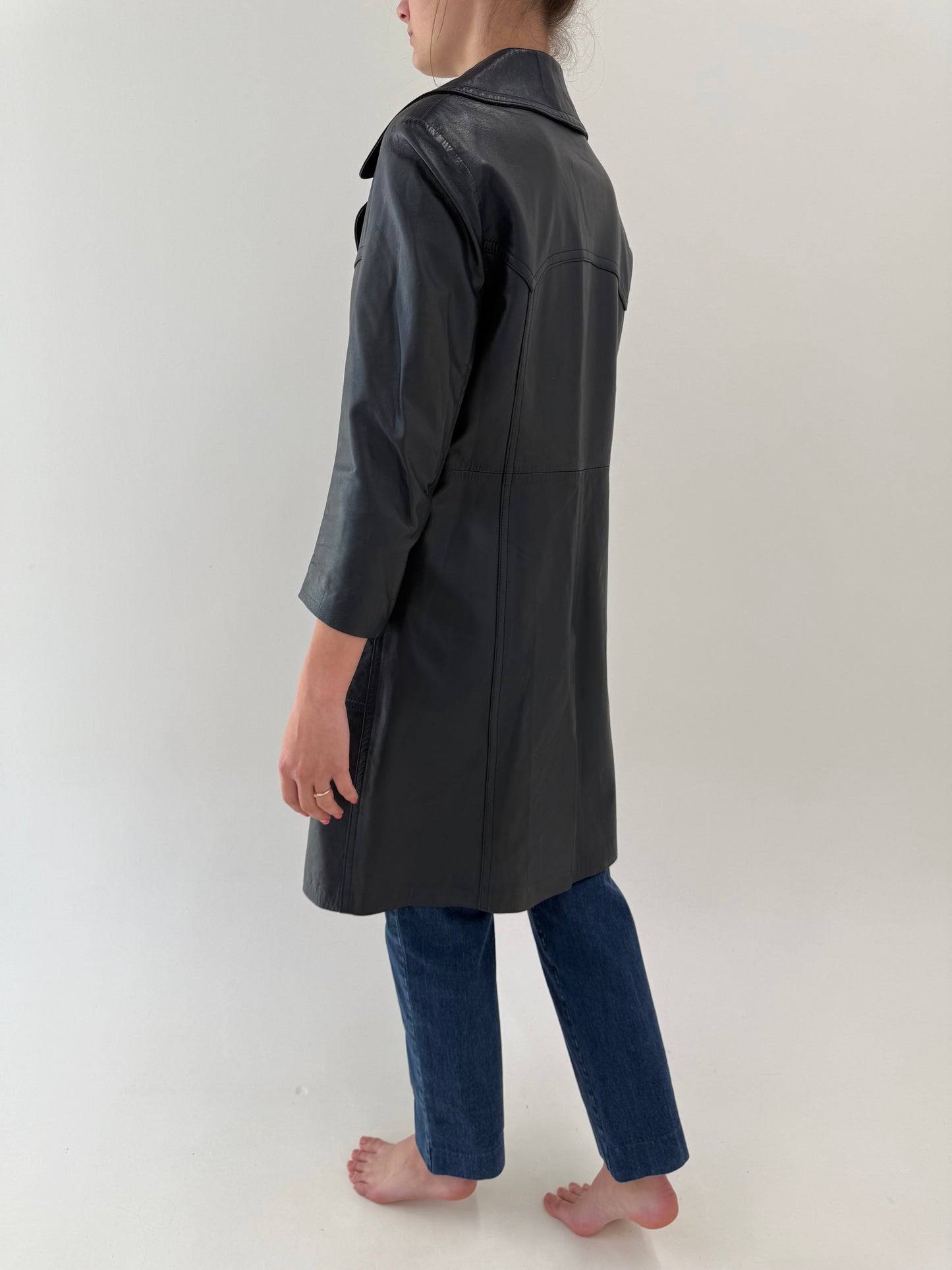 Trench petite Navy blue din piele naturală moale cu încheiere dublă