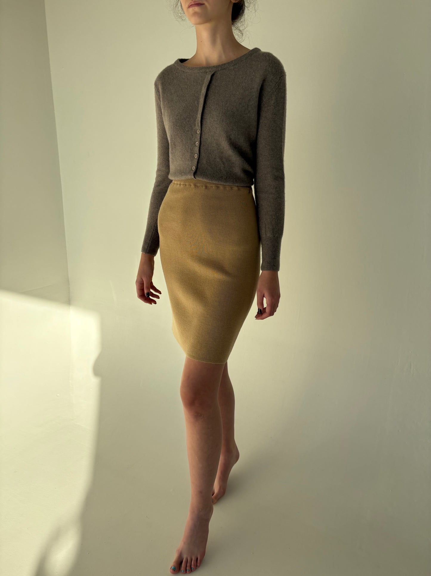 Fustă camel din tricot de lana merino extrafina de gramaj mare
