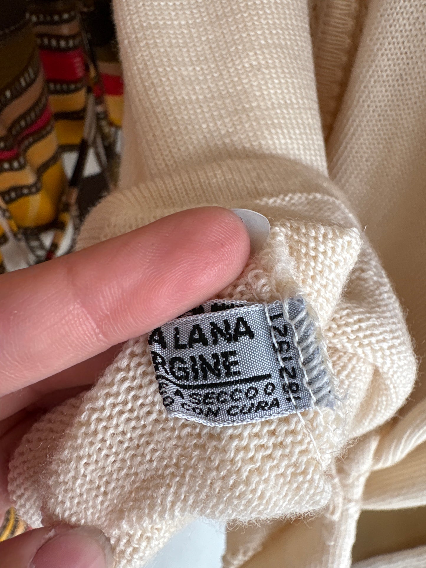Cardigan luxury italian din lana pura extrafina brodat manual
