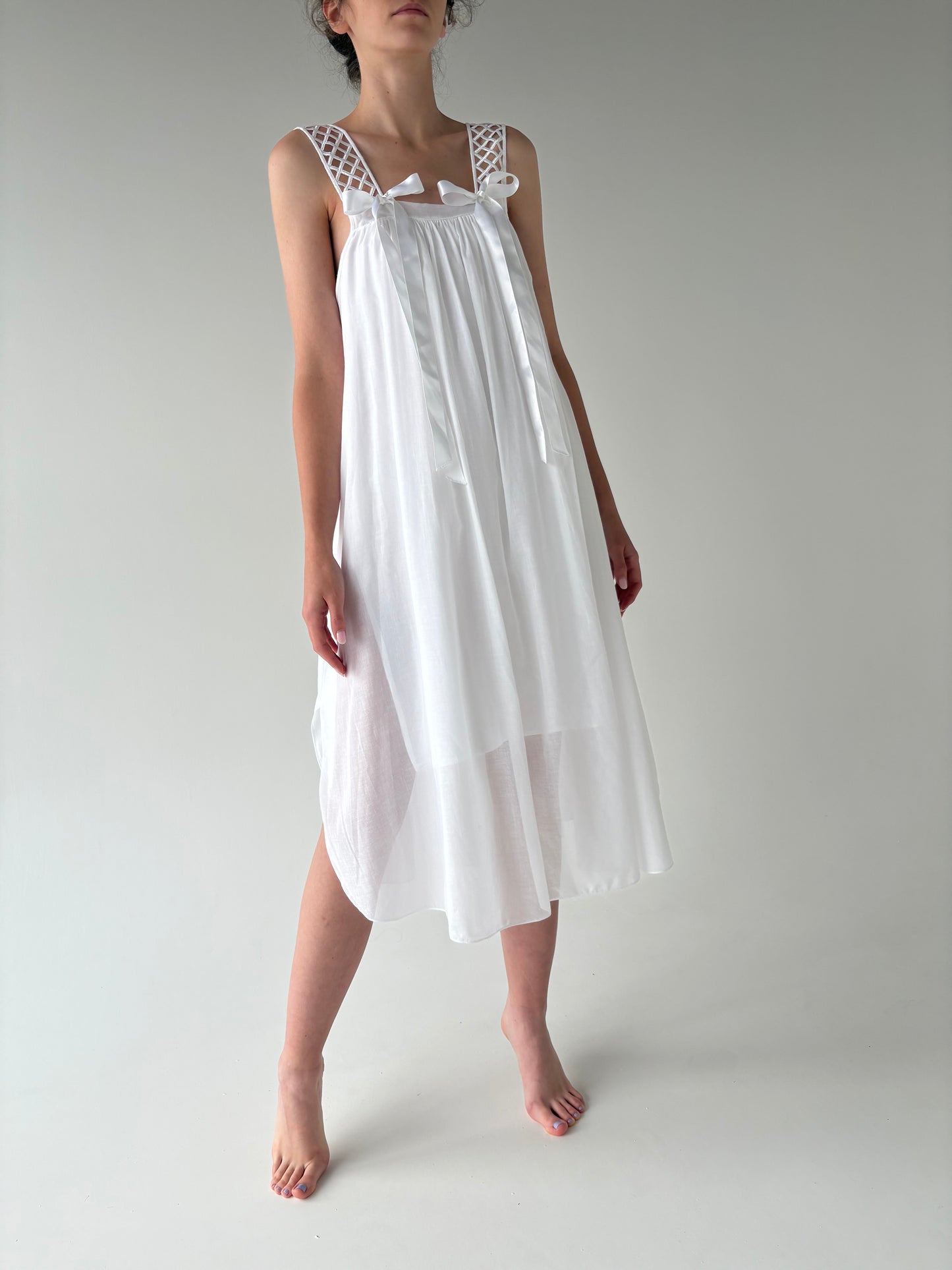 Rochie vintage superbă în croi amplu din cea mai fină